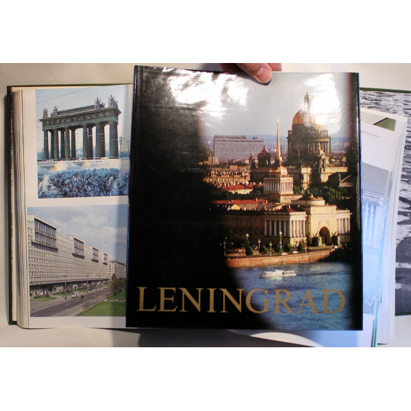 Leningrad. Architekturensembles und denkmaler