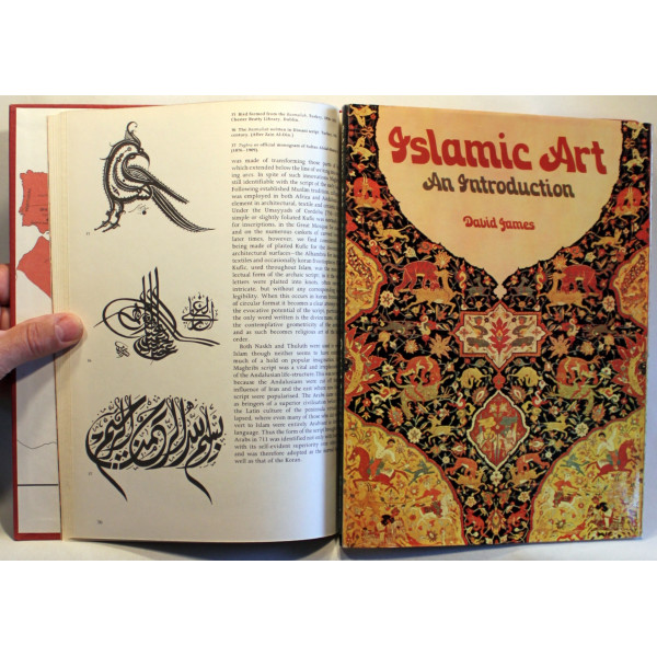Islamic art. An introduction