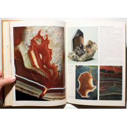 Minerals - Their beauty and structure