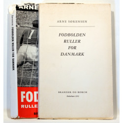 Fodbolden ruller for Danmark