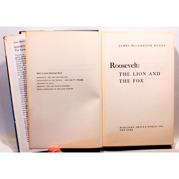 Roosevelt: The Lion and the Fox