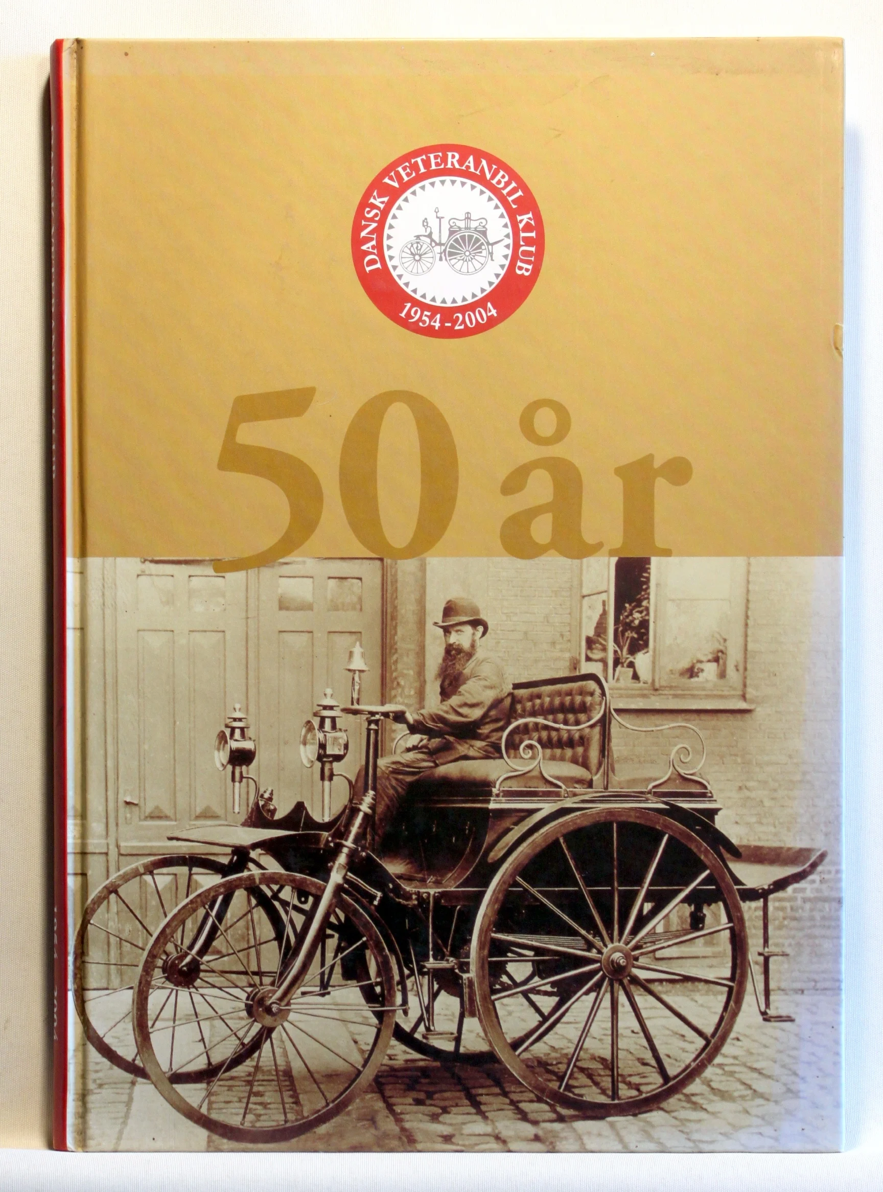 Dansk Veteranbil Klub 1954-2004