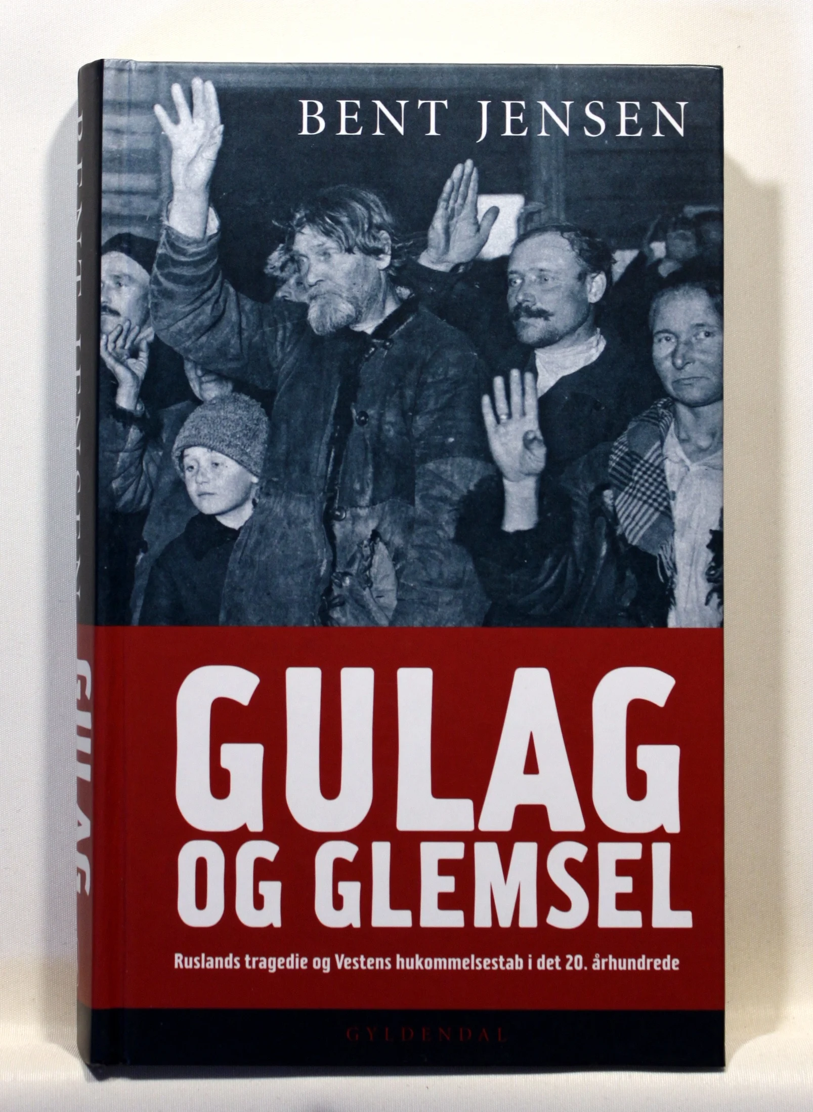 Gulag og Glemsel. Ruslands tragedie och Vestens hukommelsestab i det 20. århundrade