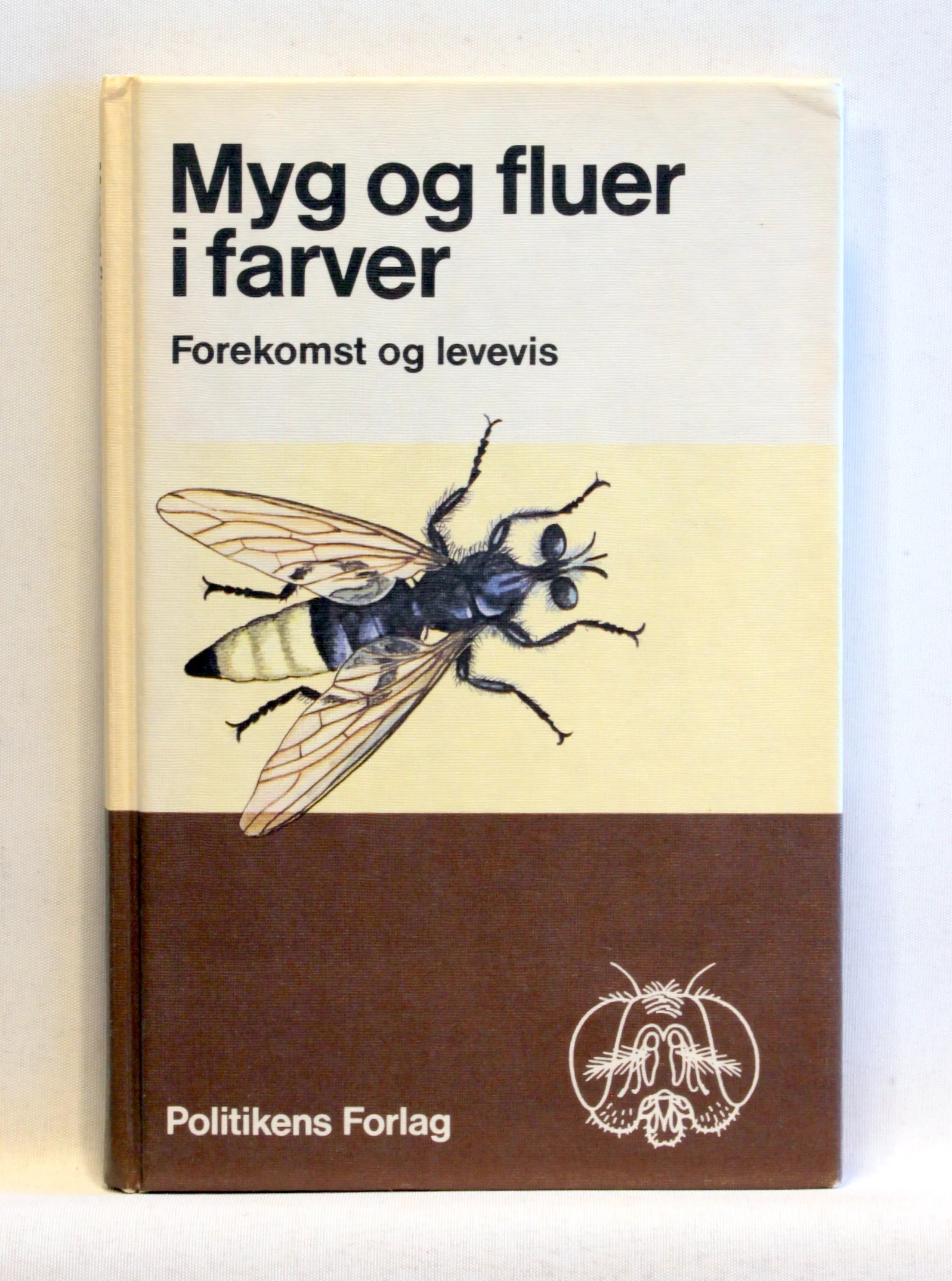 Myg og fluer i farver. Forekomst og levevis