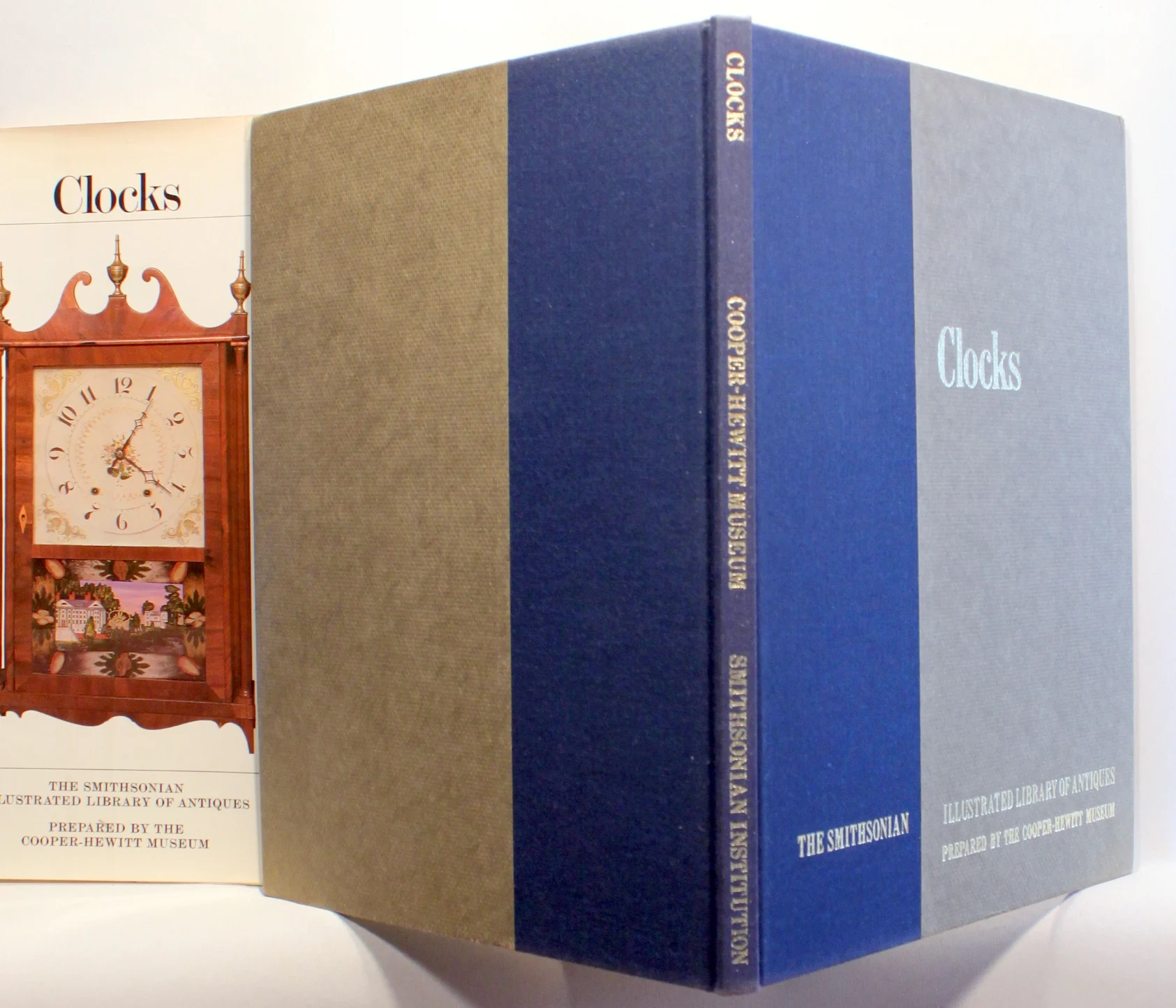 Clocks. The Smithsonian Illustrated Library of Antiques