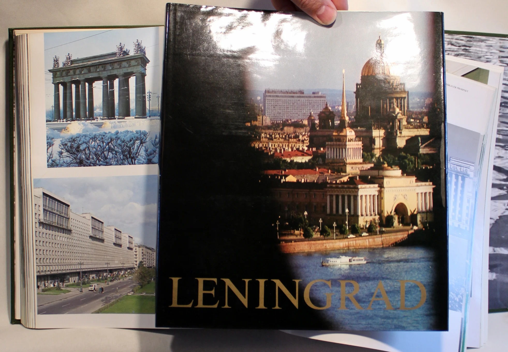 Leningrad. Architekturensembles und denkmäler