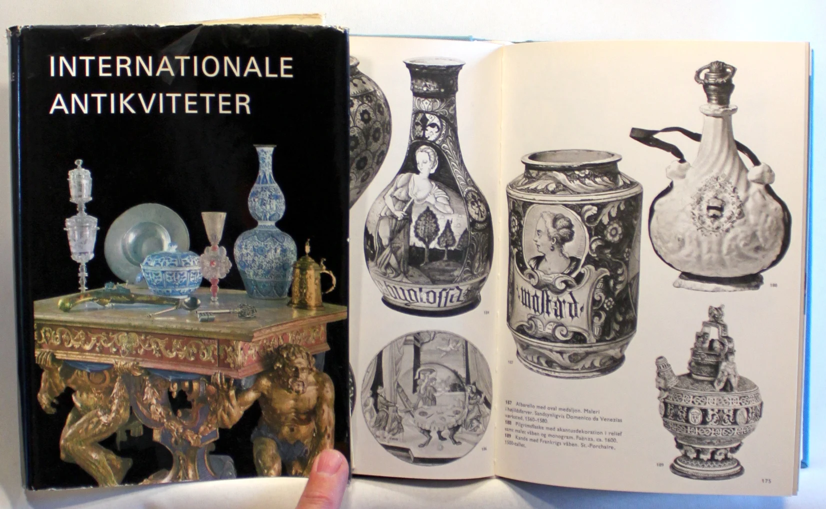 Internationale Antikviteter