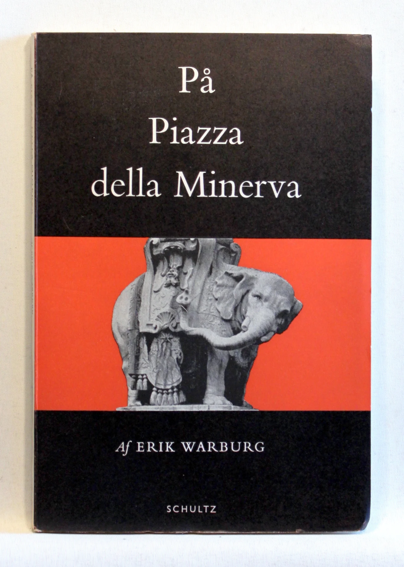 På Piazza della Minerva
