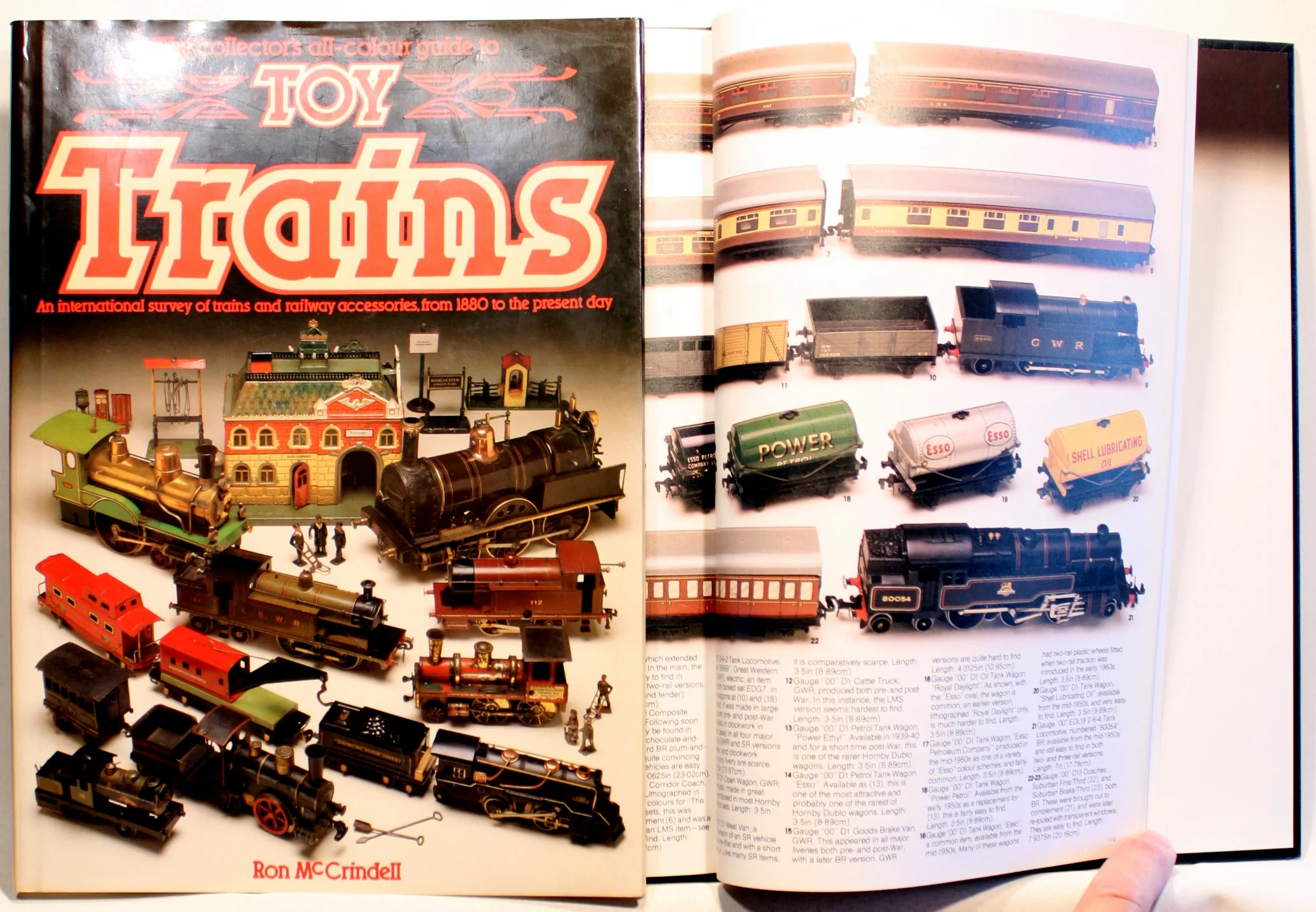 The Collector’s All-colour Guide to Toy Trains