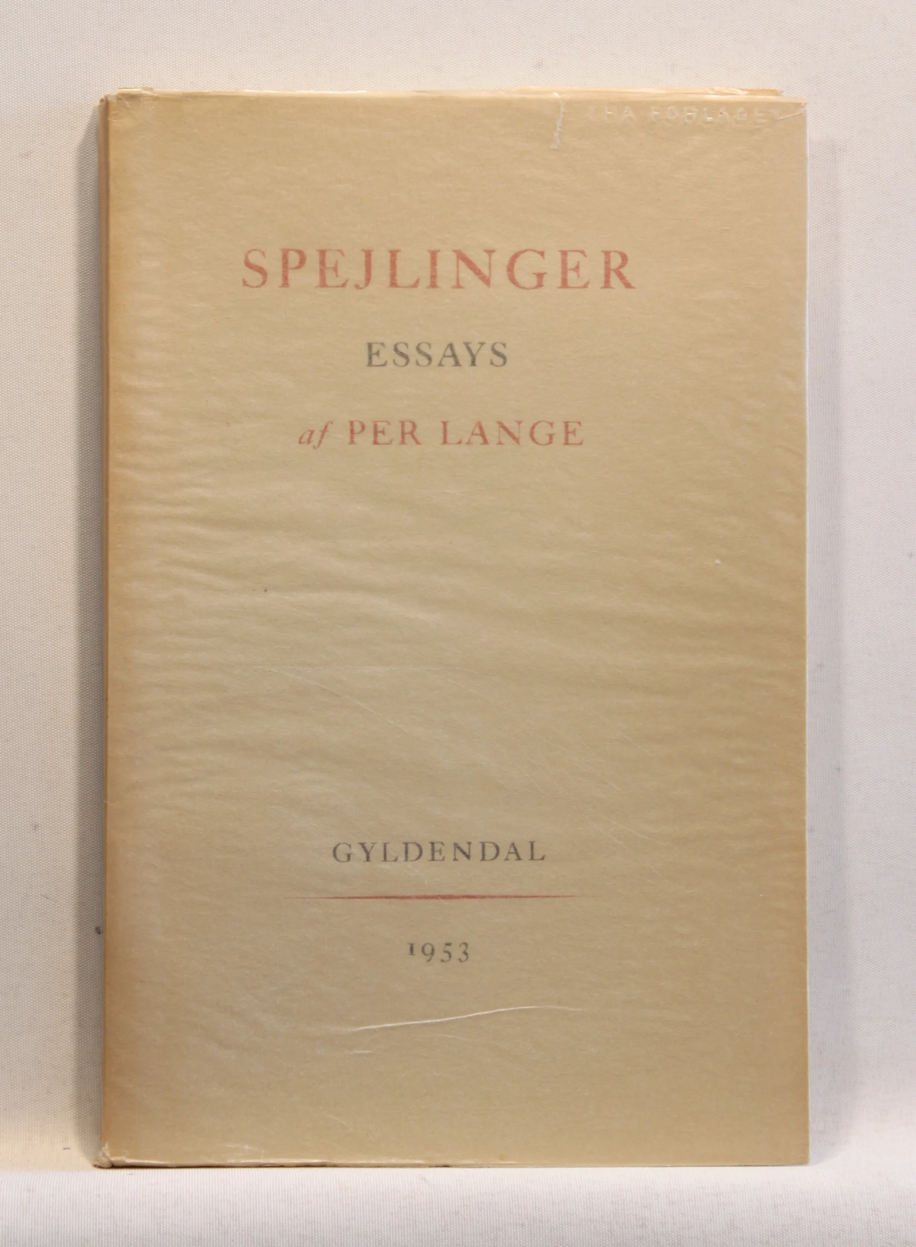 Spejlinger. Essays