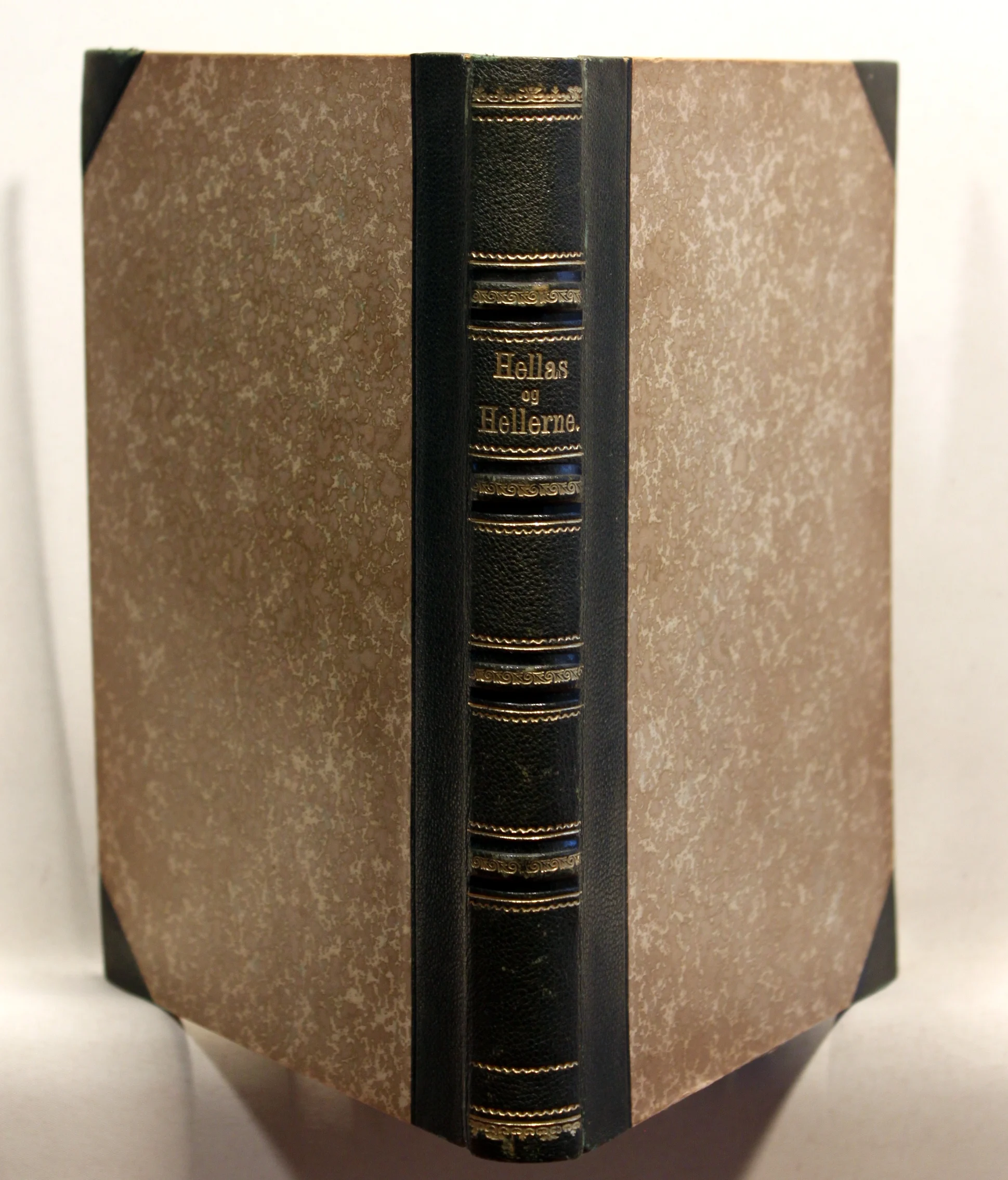 Hellas og Hellenerne. Kulturhistoriske skildringer. Samlede og oversatte