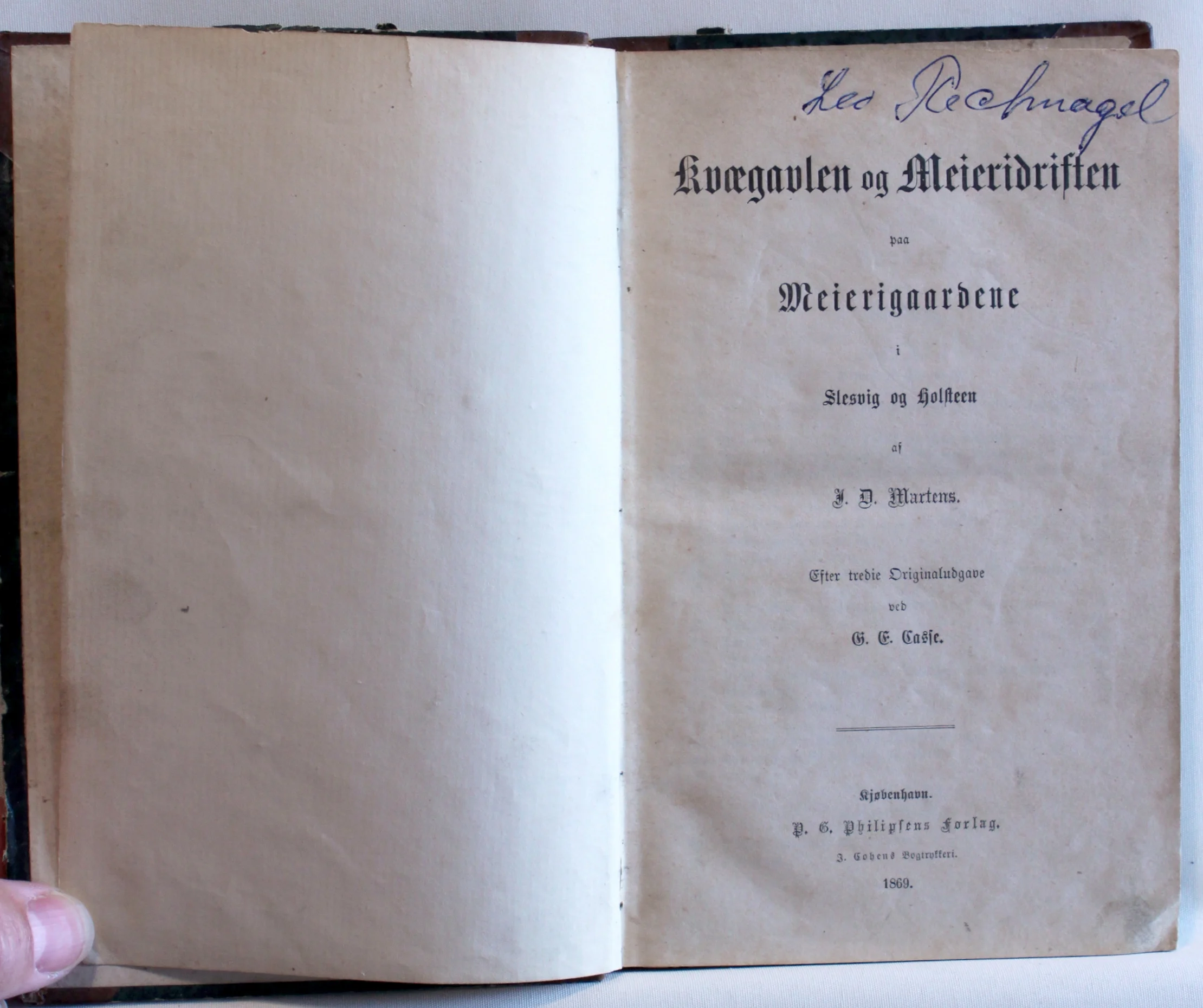 Kvægavlen og Meieridriften paa Meierigaardene i Slesvig og Holsteen