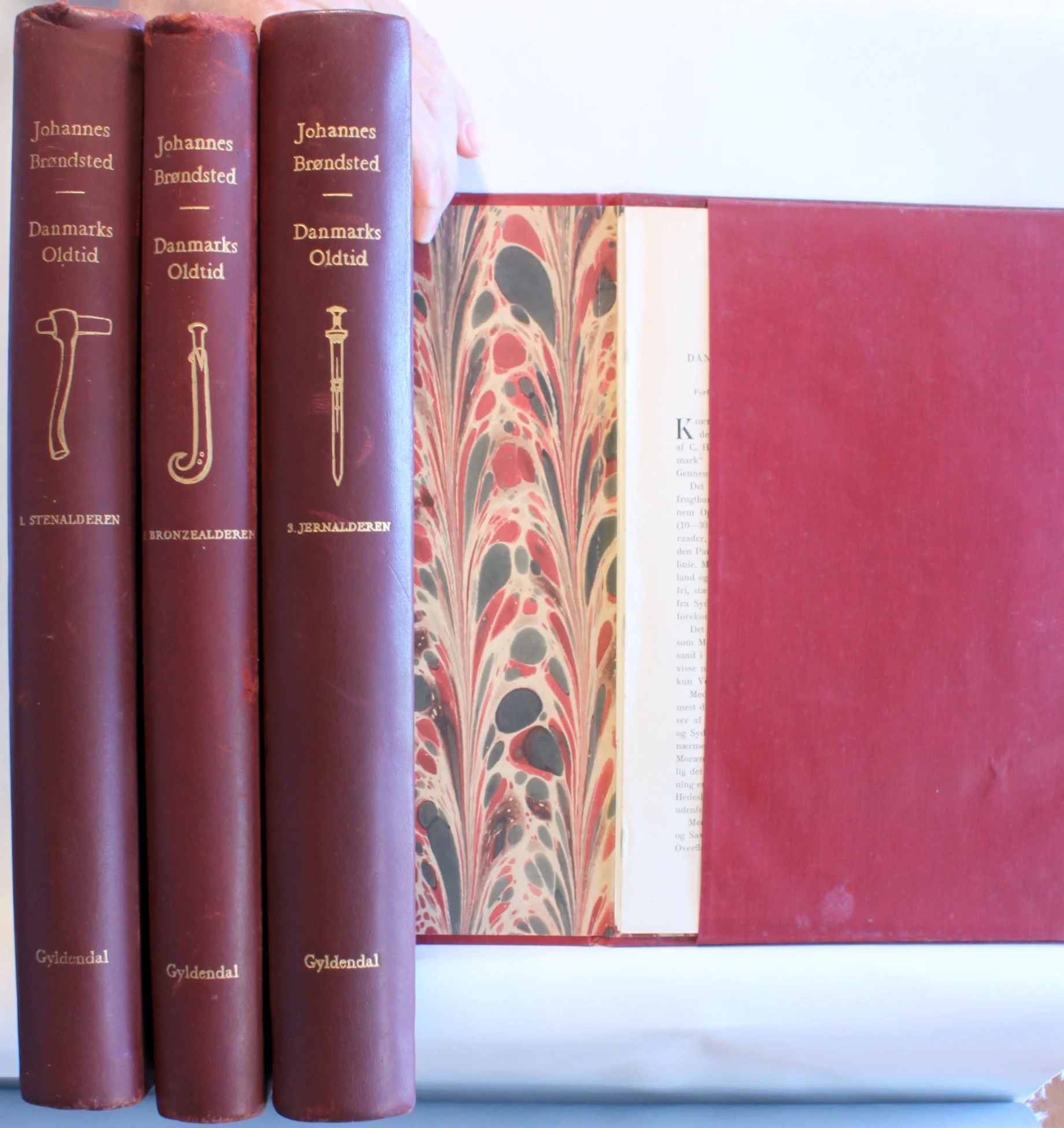 Danmarks oldtid. 1 – 3 + kortmappe