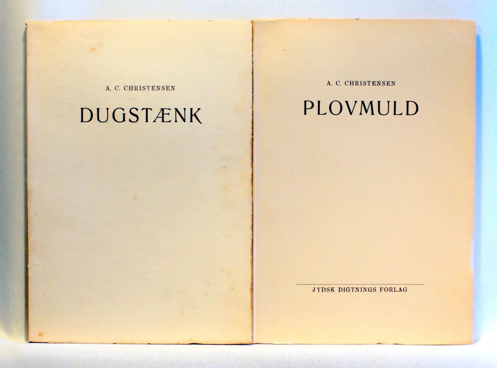 Dugstænk. Plovmuld