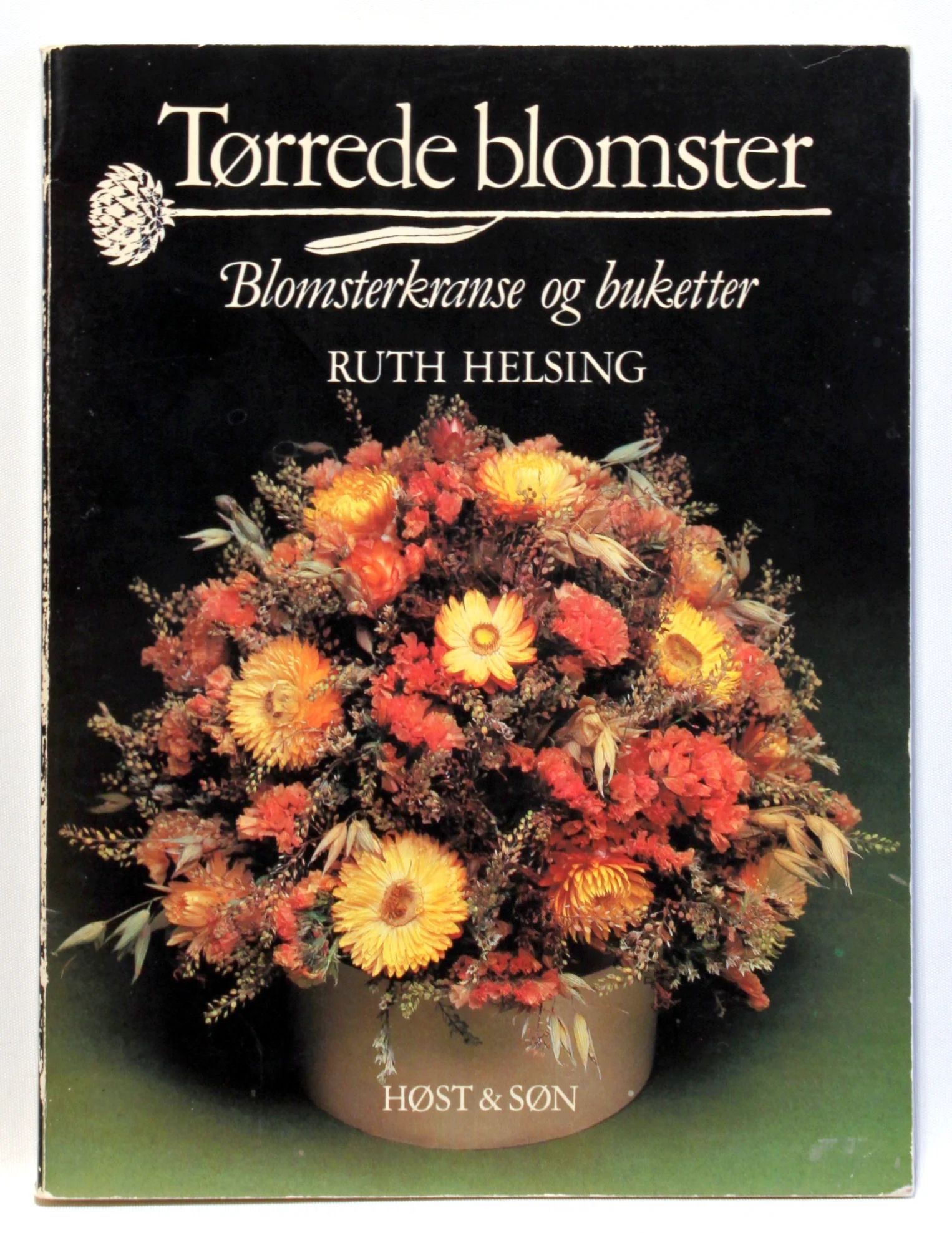 Tørrede blomster. Blomsterkranse og buketter