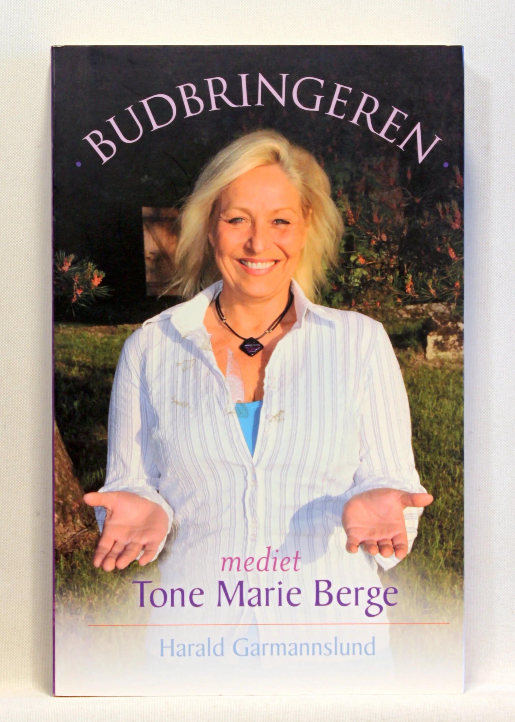 Budbringeren. Mediet Tone Marie Berge