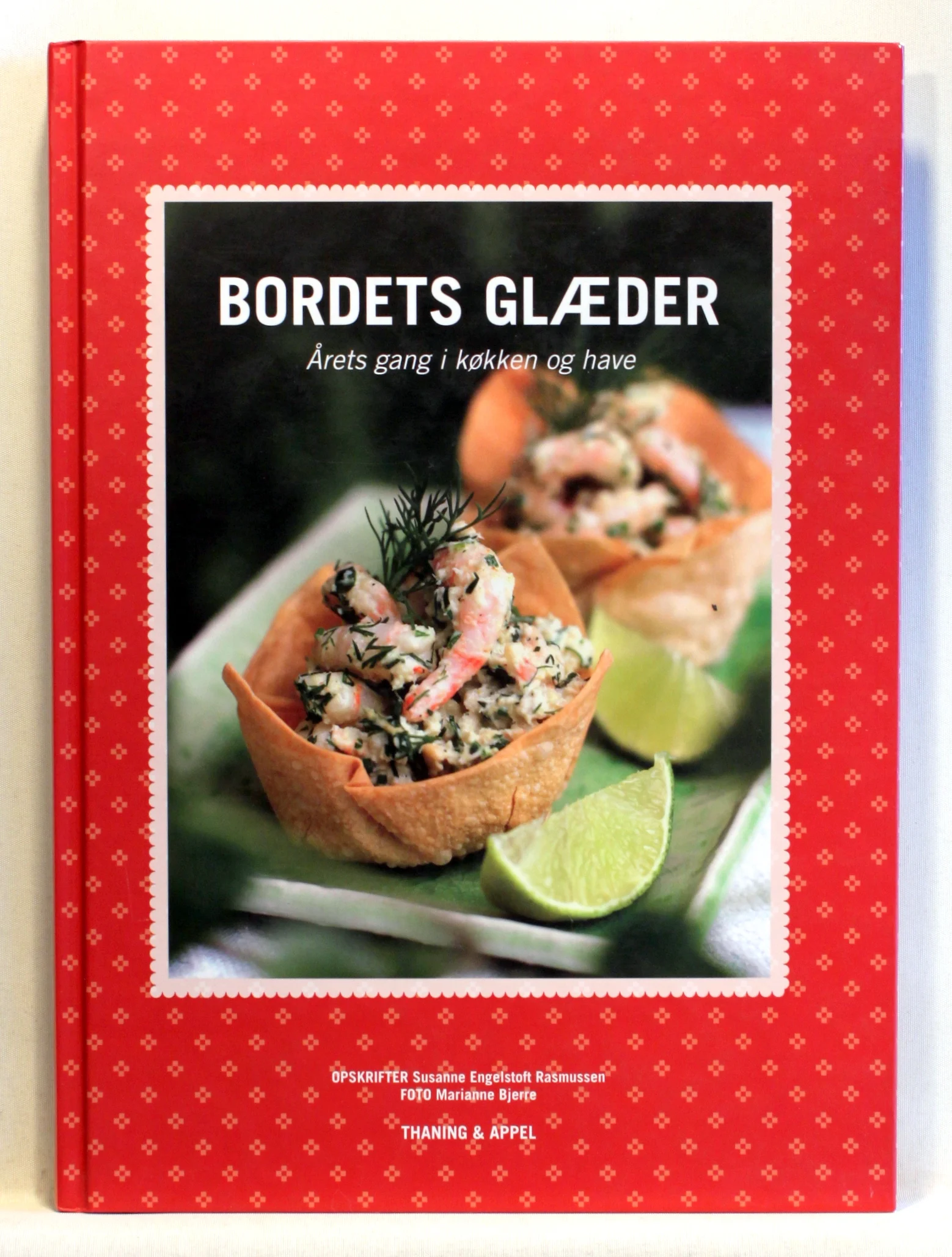 Bordets glæder. Årets gang i køkken og have