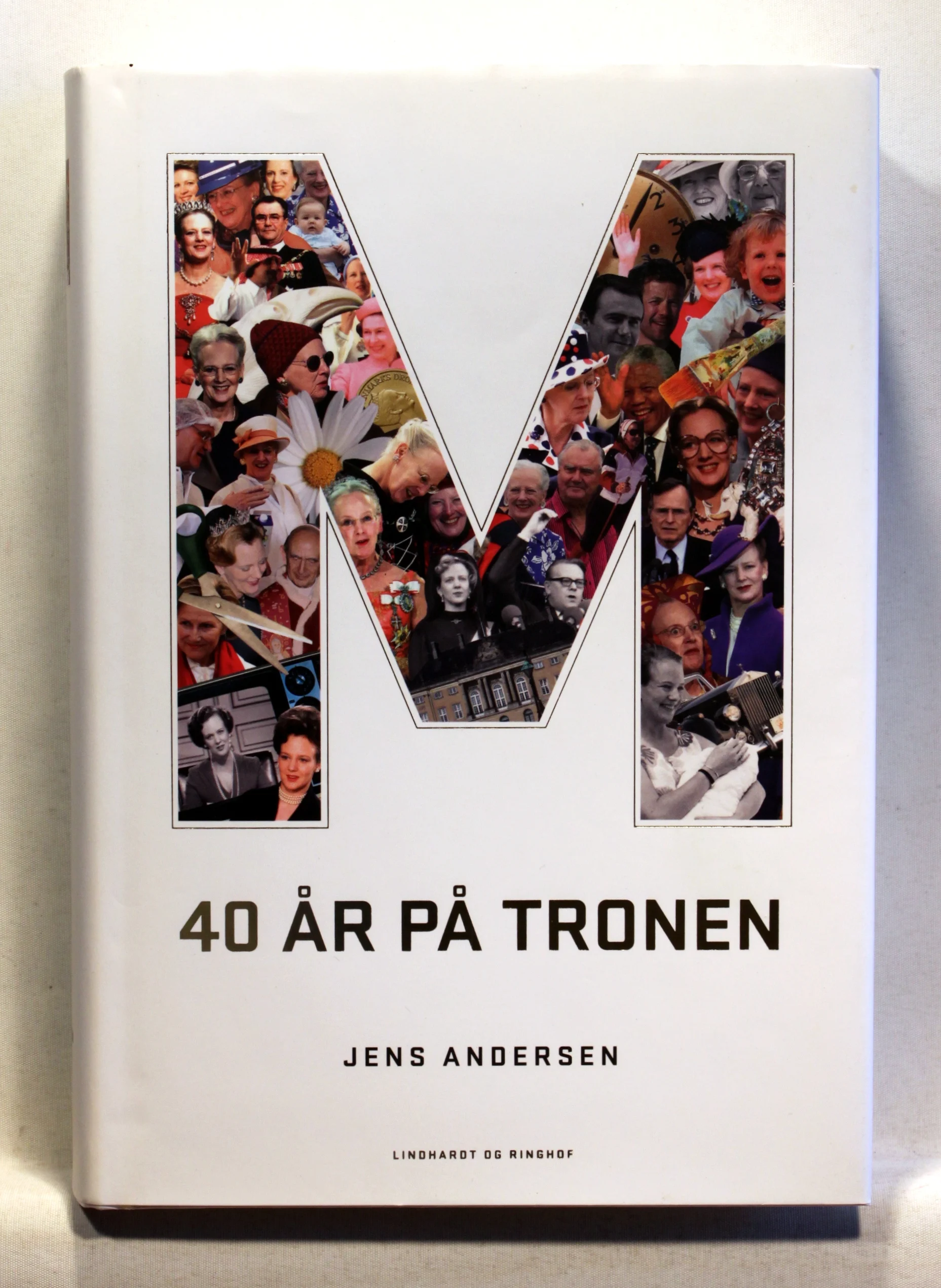 M – 40 år på tronen