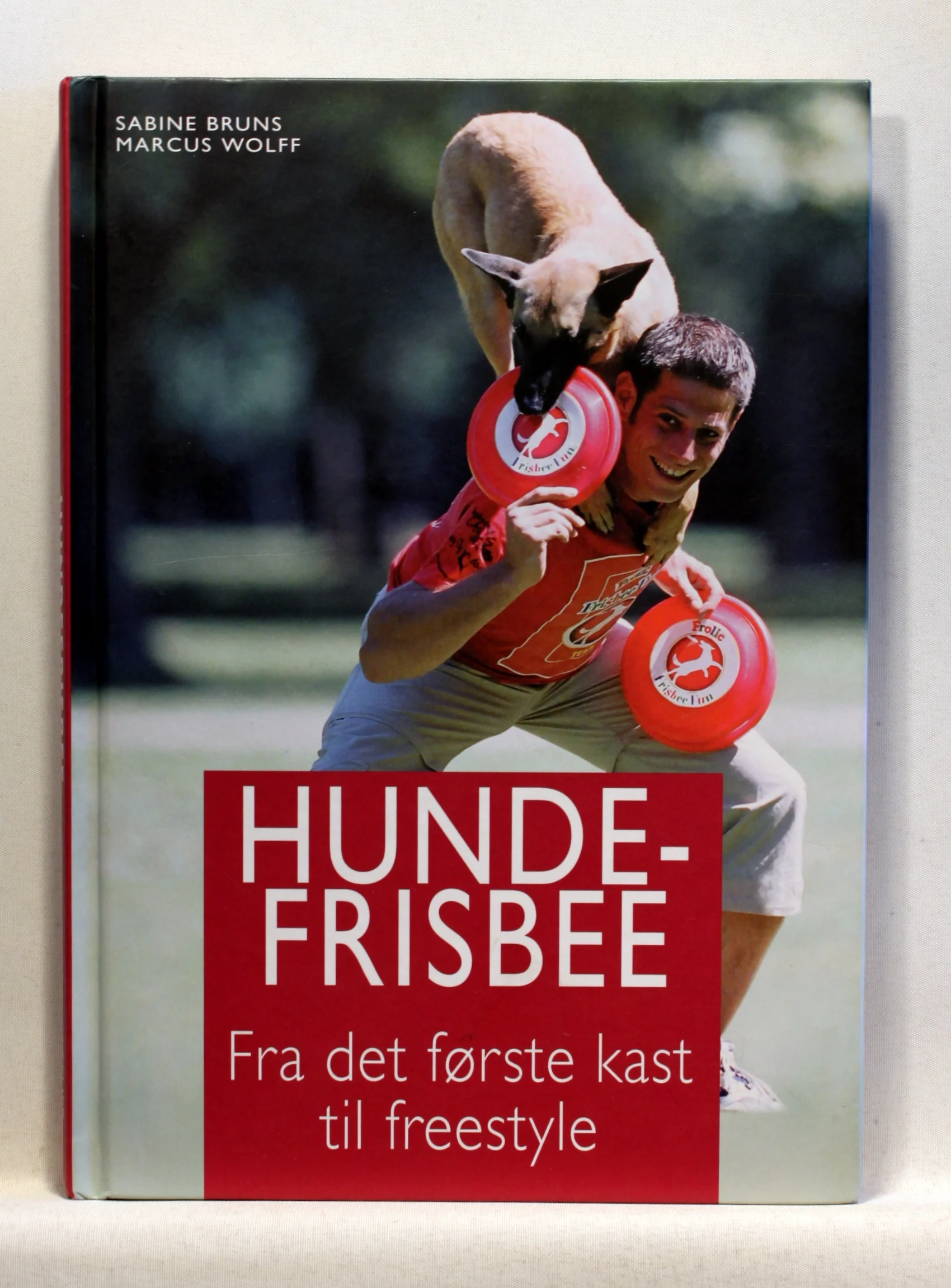 Hundefrisbee. Fra første kast til freestyle