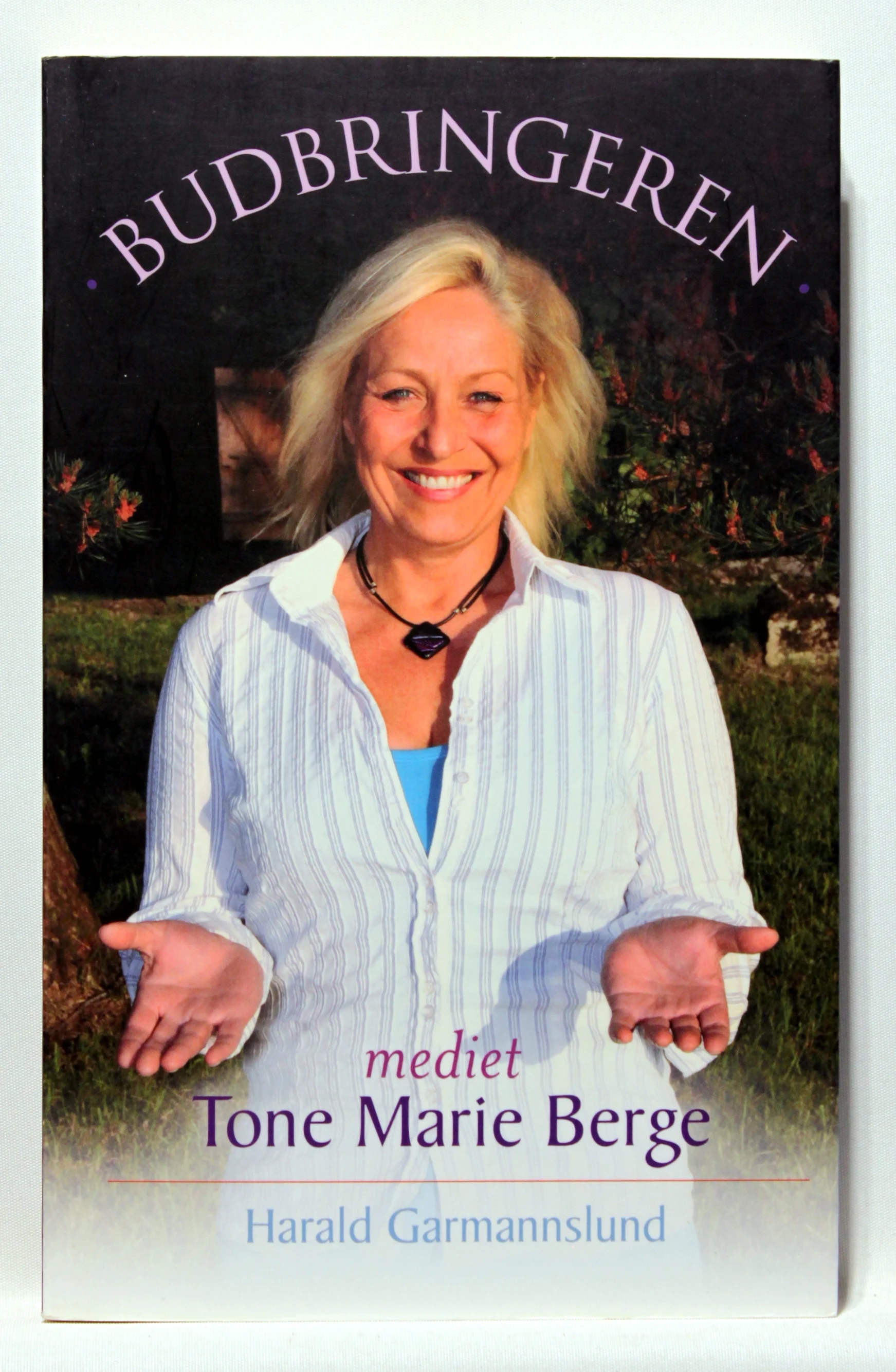 Budbringeren. Mediet Tone Marie Berge