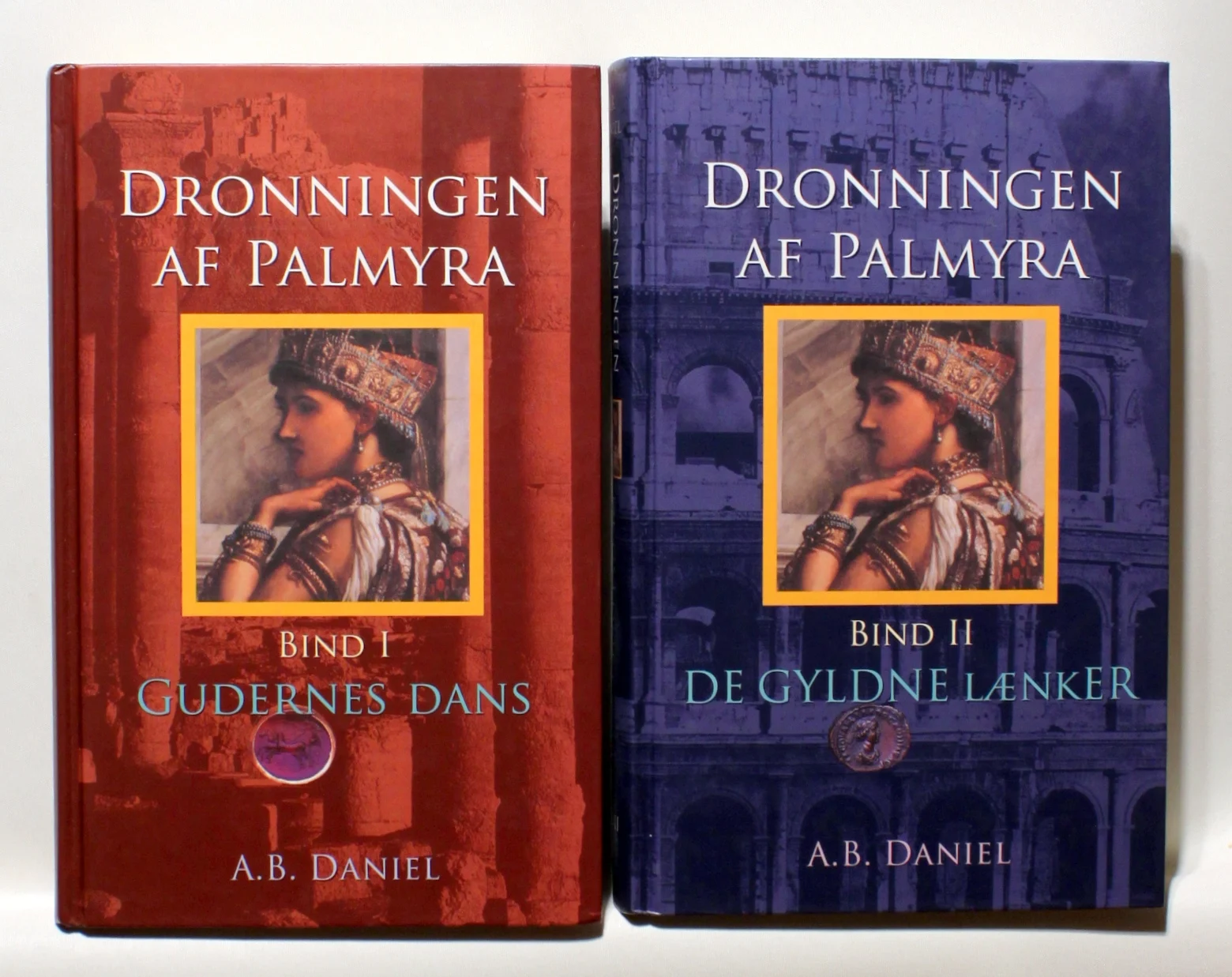 Dronningen af Palmyra. Gudernes dans – De gyldne lænker.