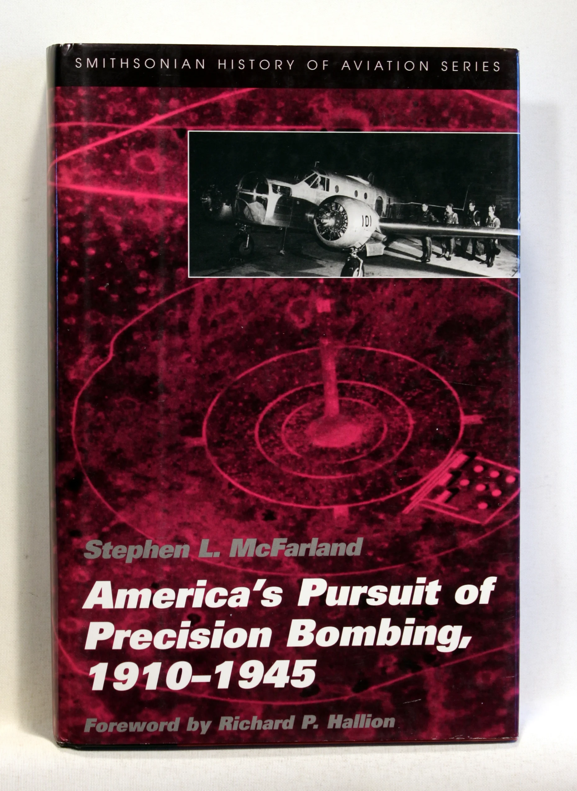 America’s Pursuit of Precision Bombing, 1910-1945
