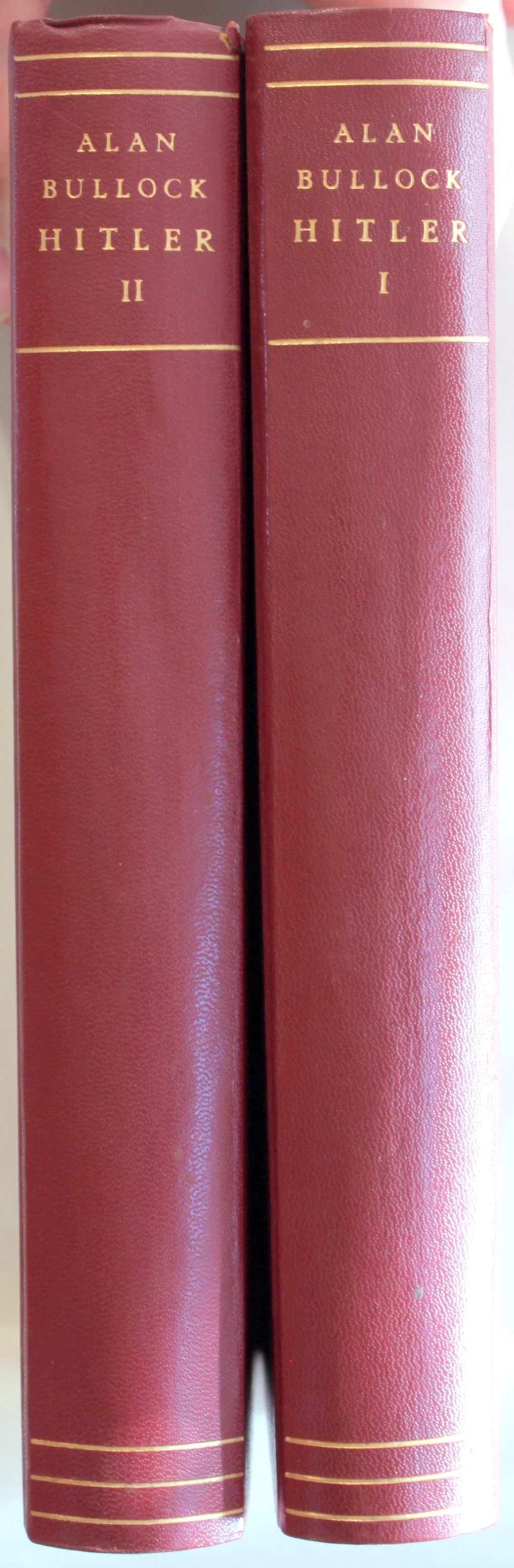 Hitler – Tyrannen og Tyranniet. I-II.