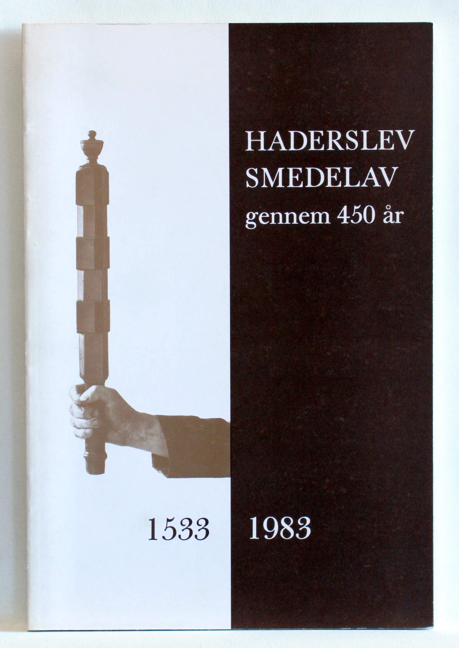 Haderslev Smedelav gennem 450 år. 1533-1983