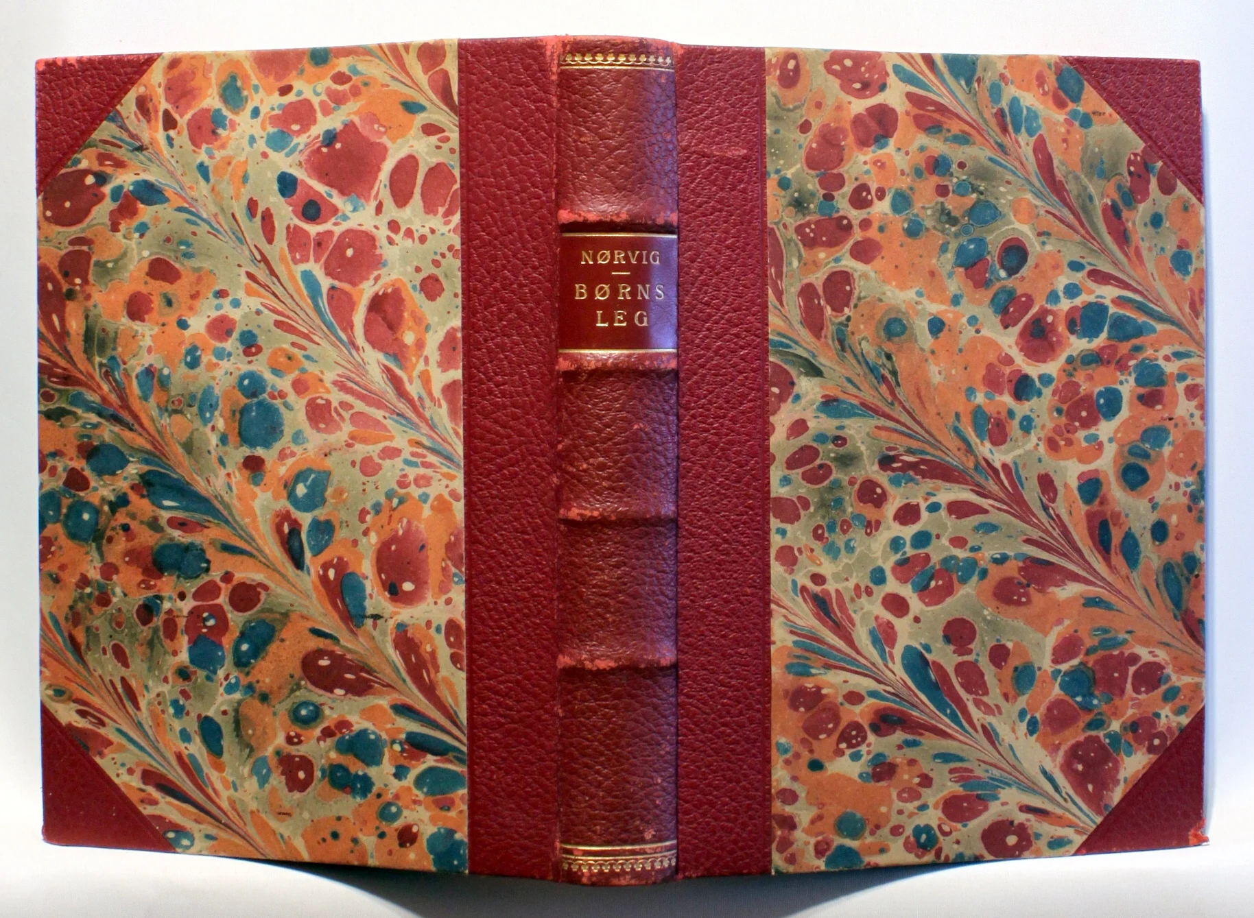 Børns leg og beskæftigelse