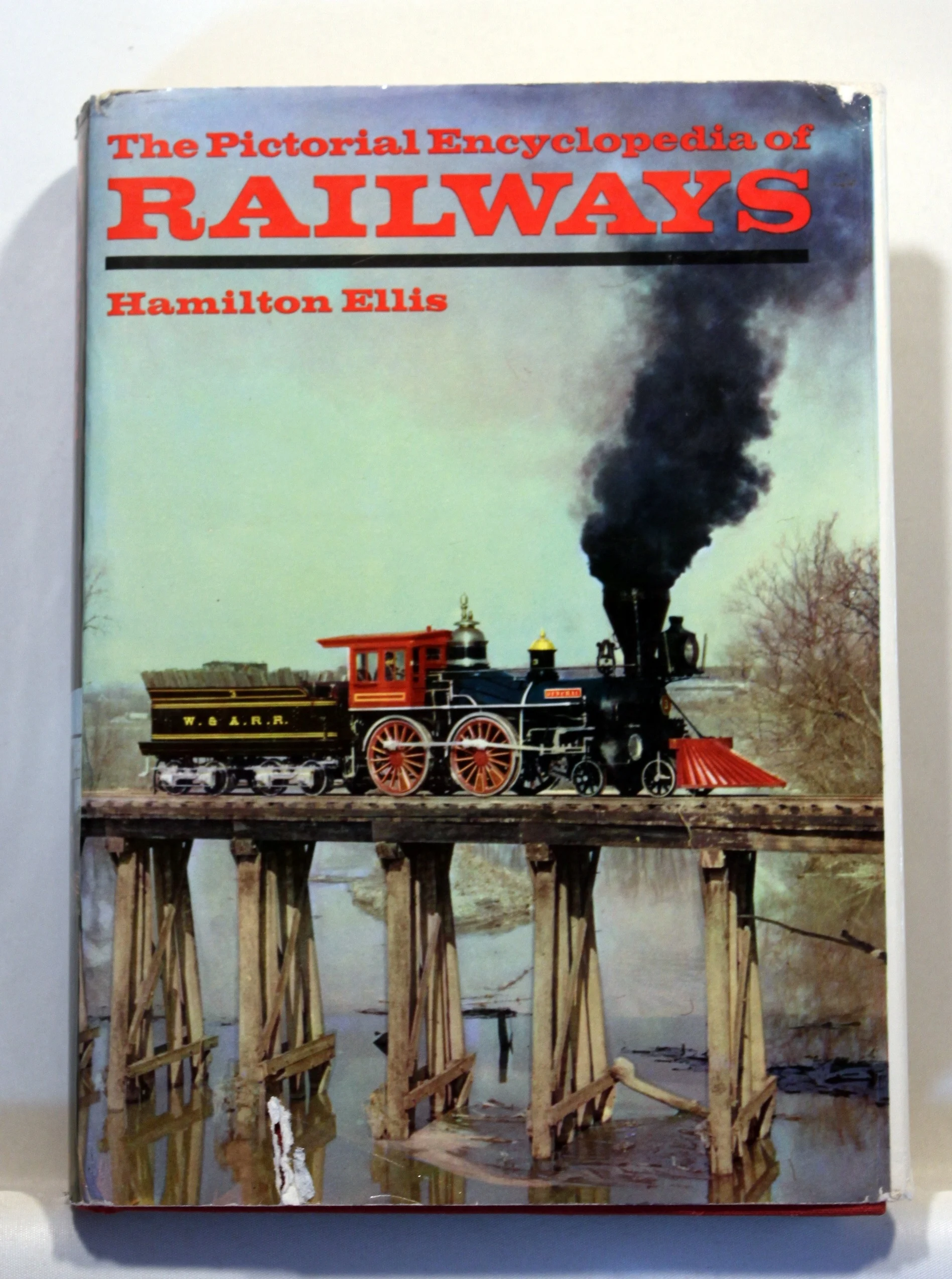 The Pictorial Encyclopedia of Railways