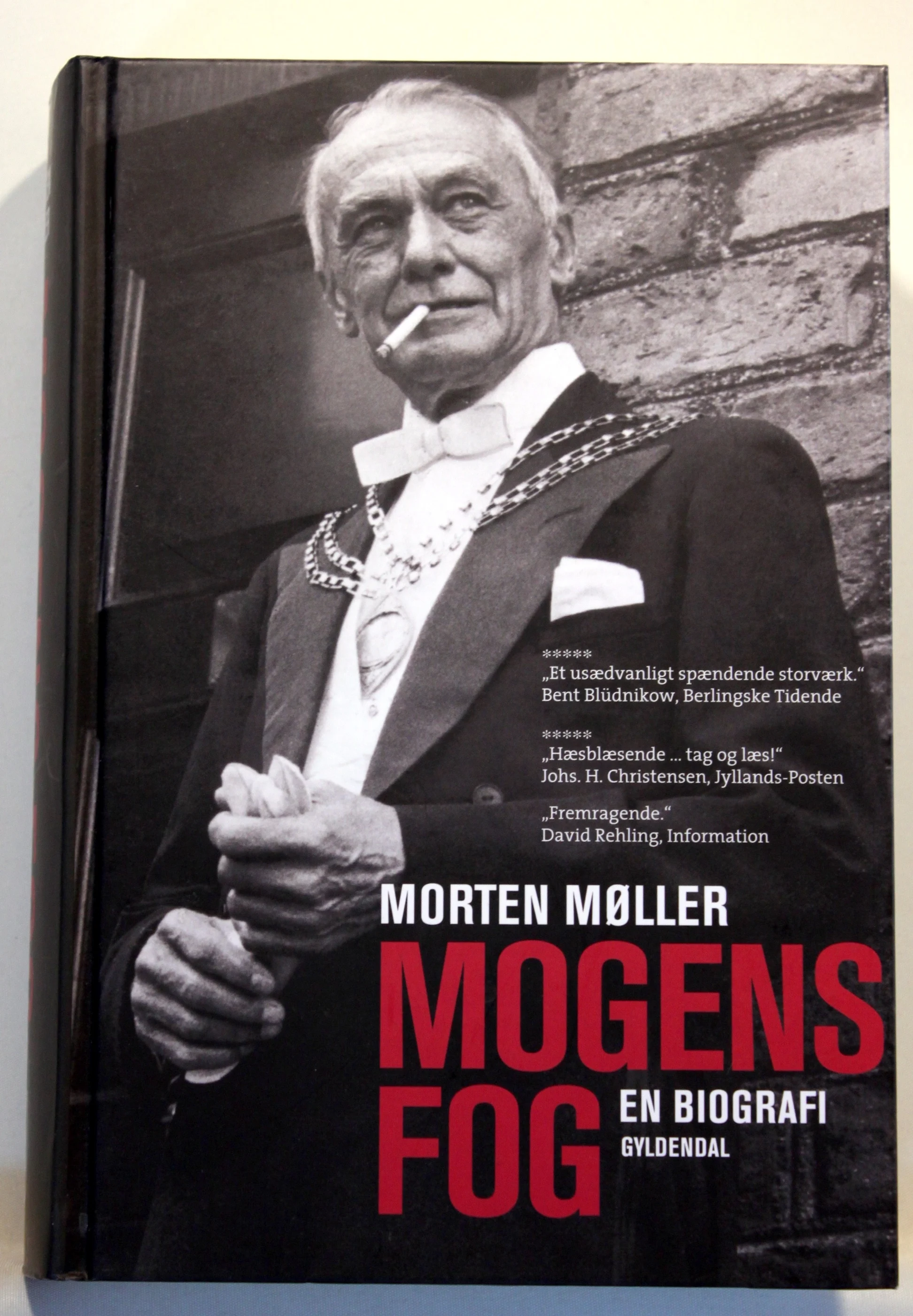 Mogens Fog. En biografi
