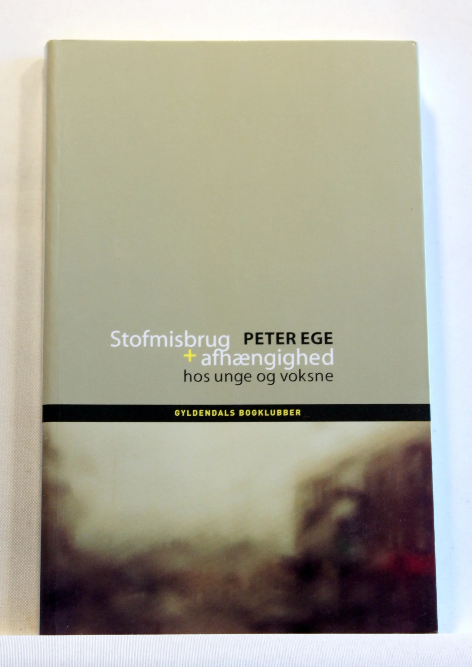 Stofmisbrug + afhængighed hos unge og voksne