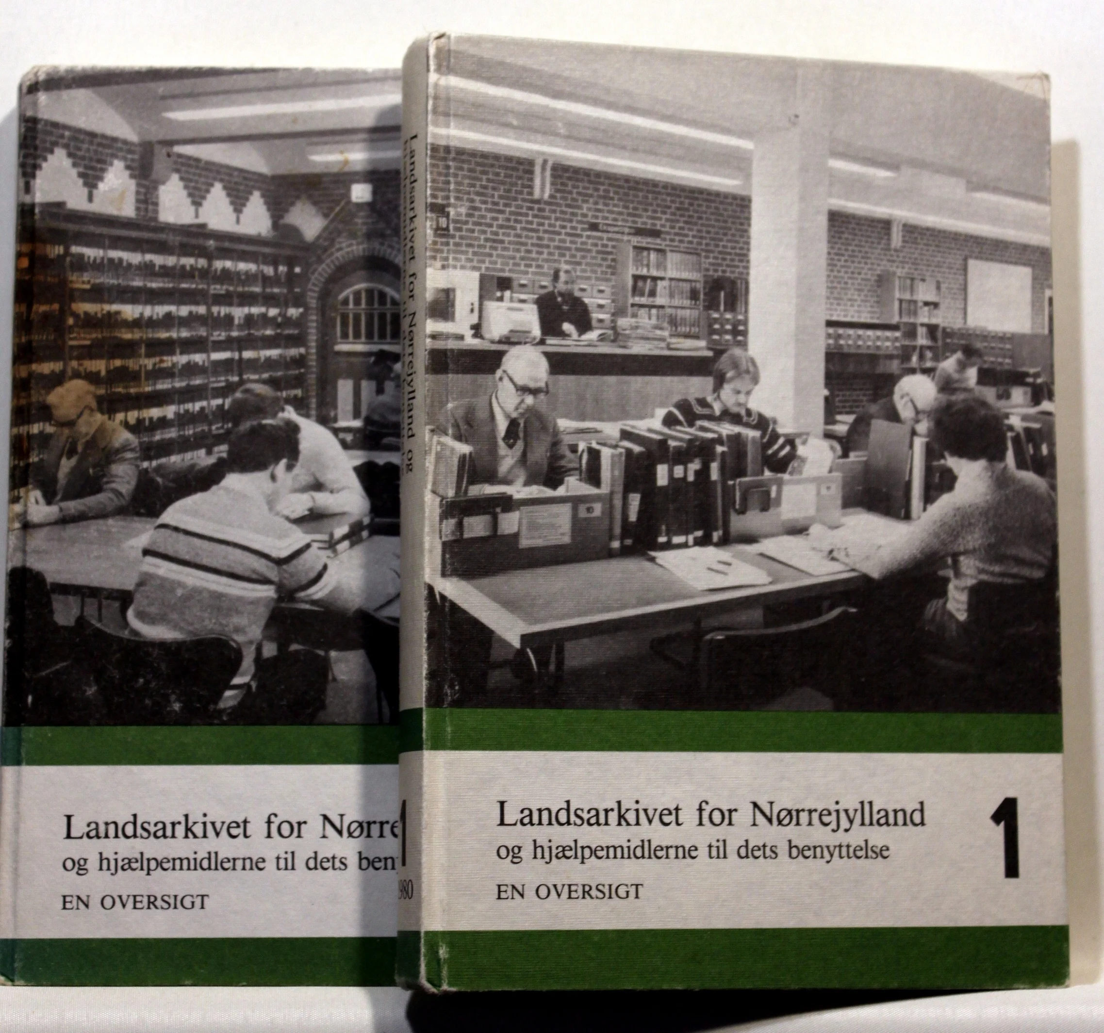 Landsarkivet for Nørrejylland og hjælpemidlerne til dets benyttelse. En oversigt. 2 Bind.