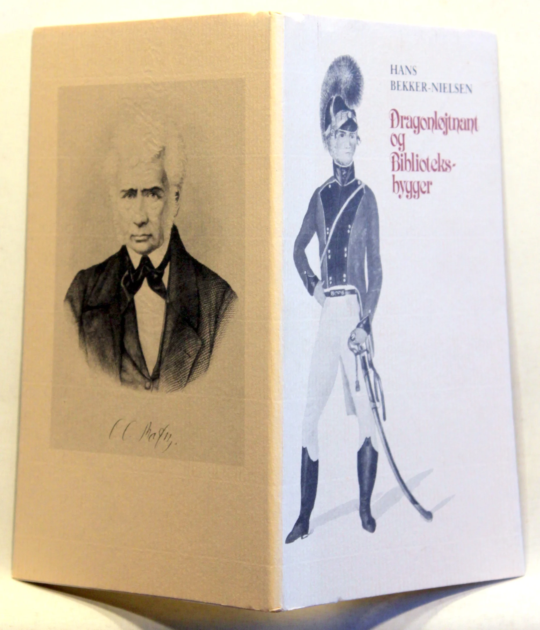 Dragonløjtnant og biblioteksbygger