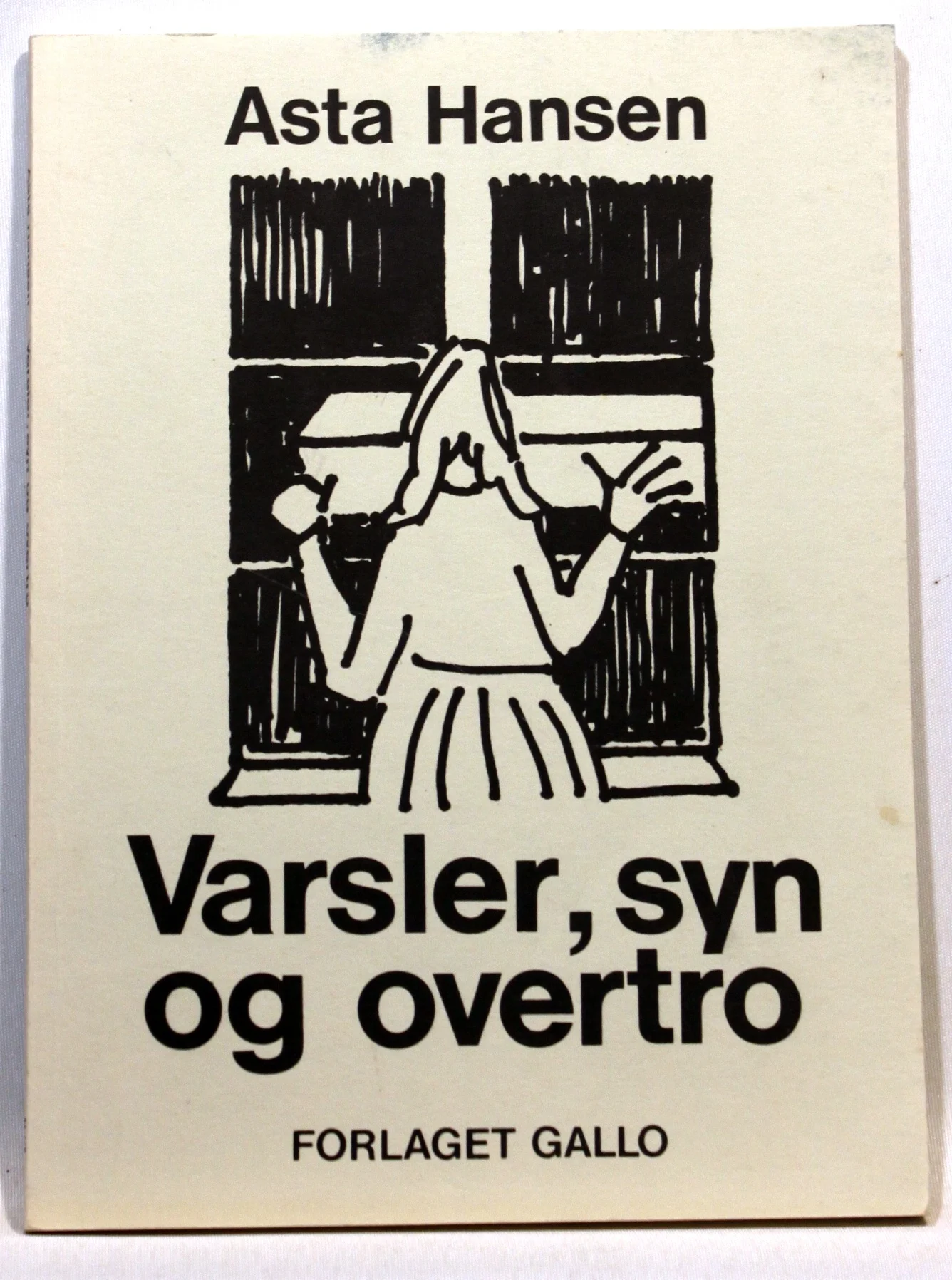 Varsler, syn og overtro