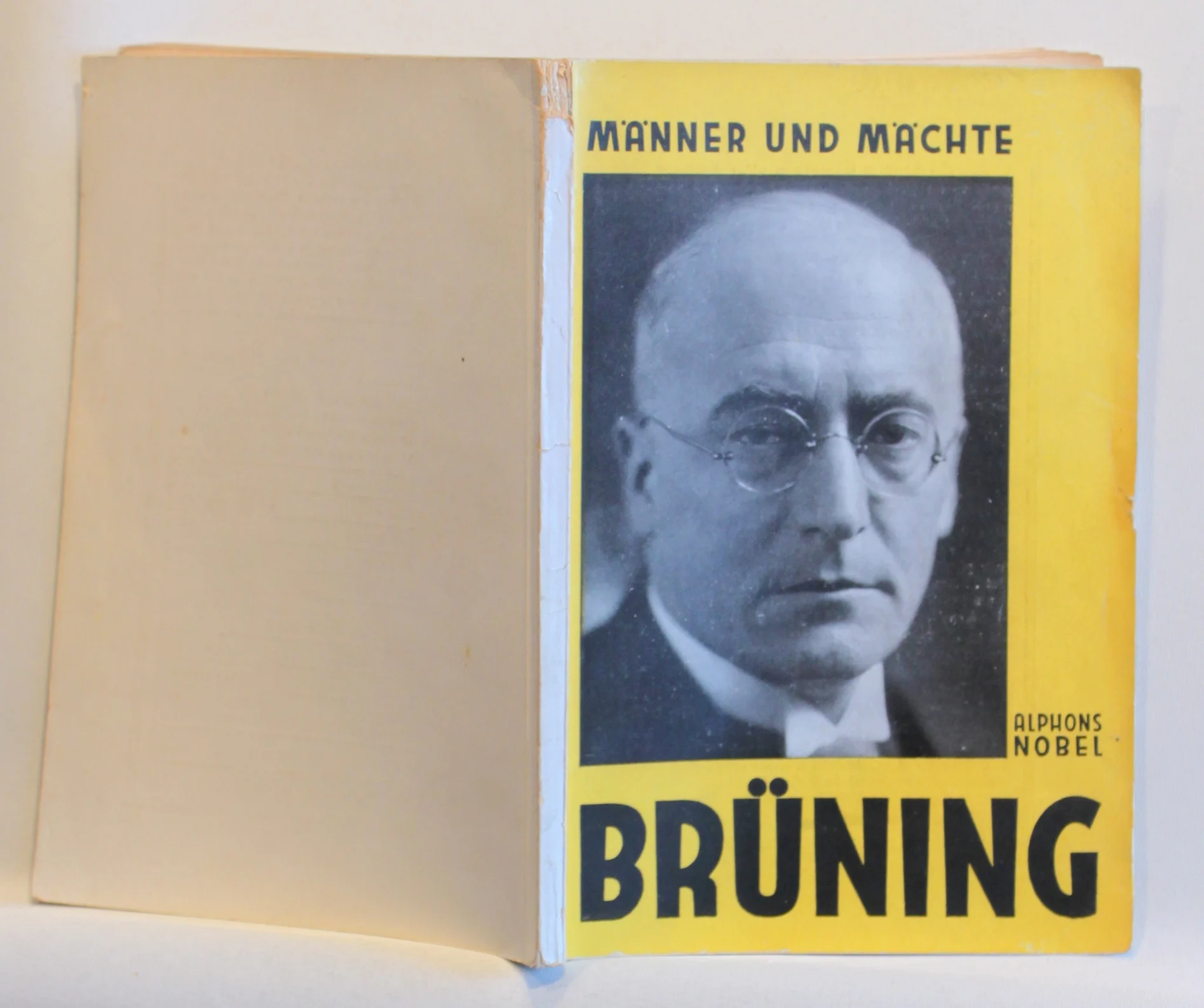 Brüning. Männer und Mächte