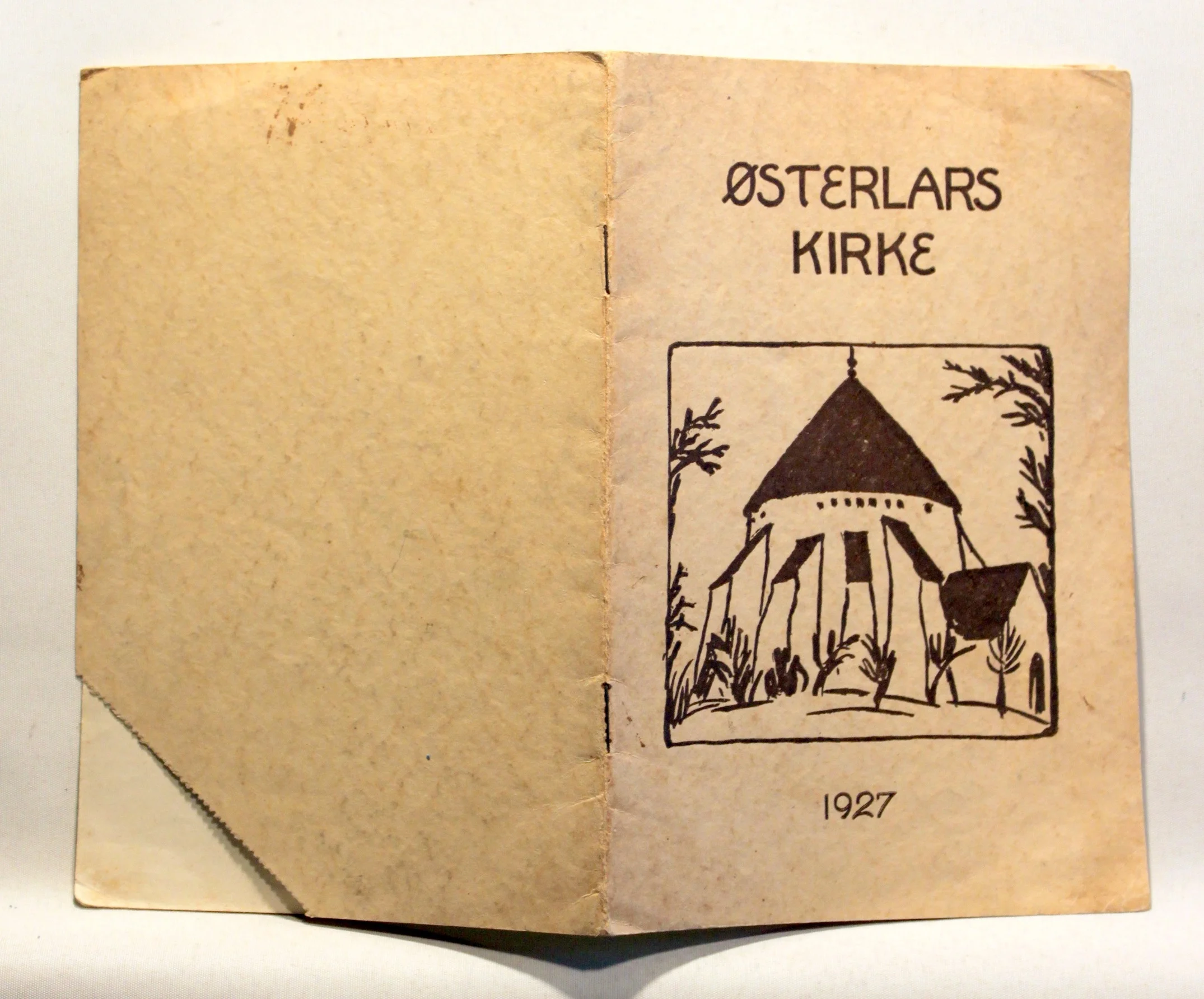 Sct. Laurentius Kirke. Østerlars Sogn. Bornholm