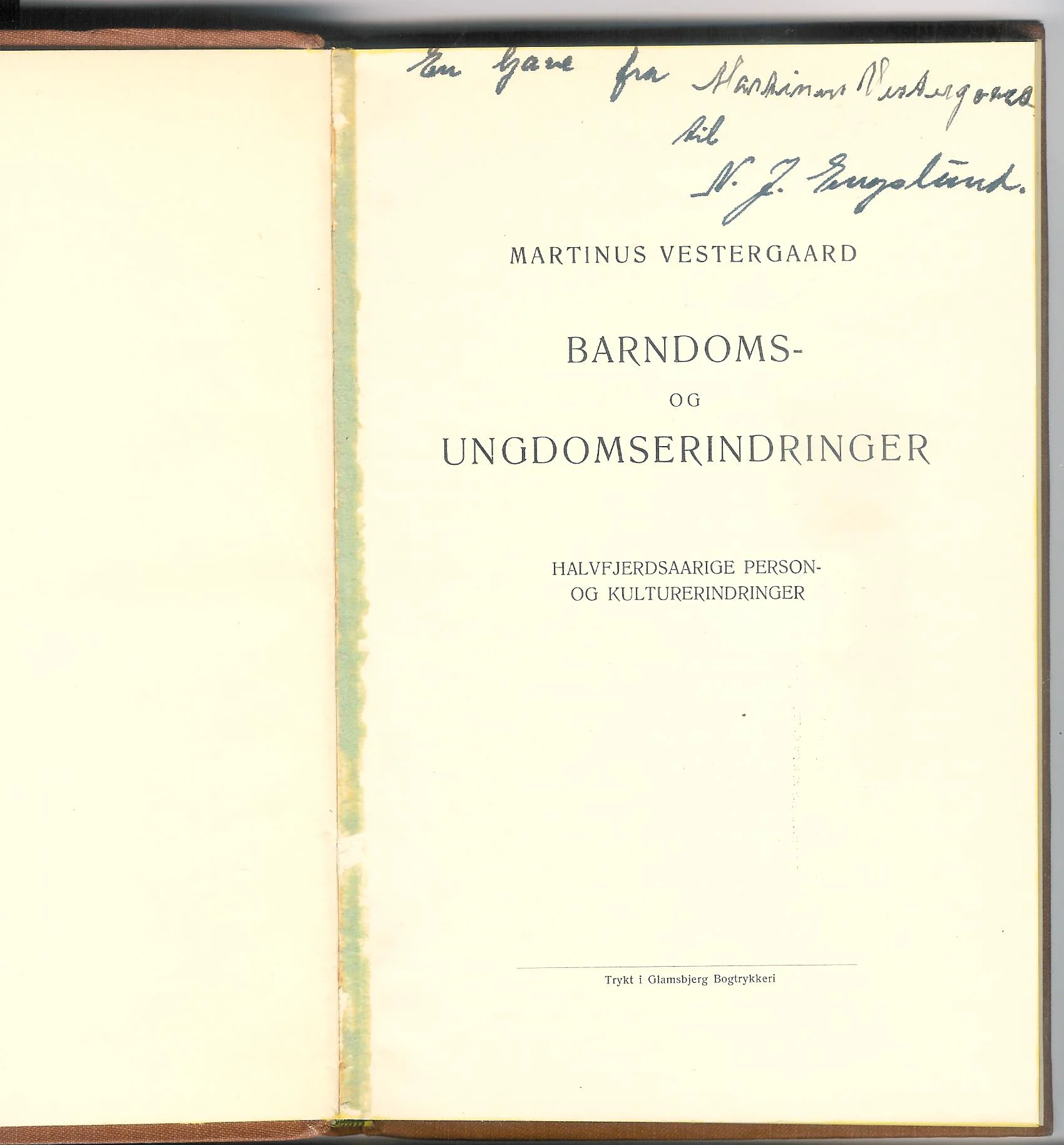 Barndoms- og Ungdomserindringer. Halvfjerdsaarigige person og kulturerindringer