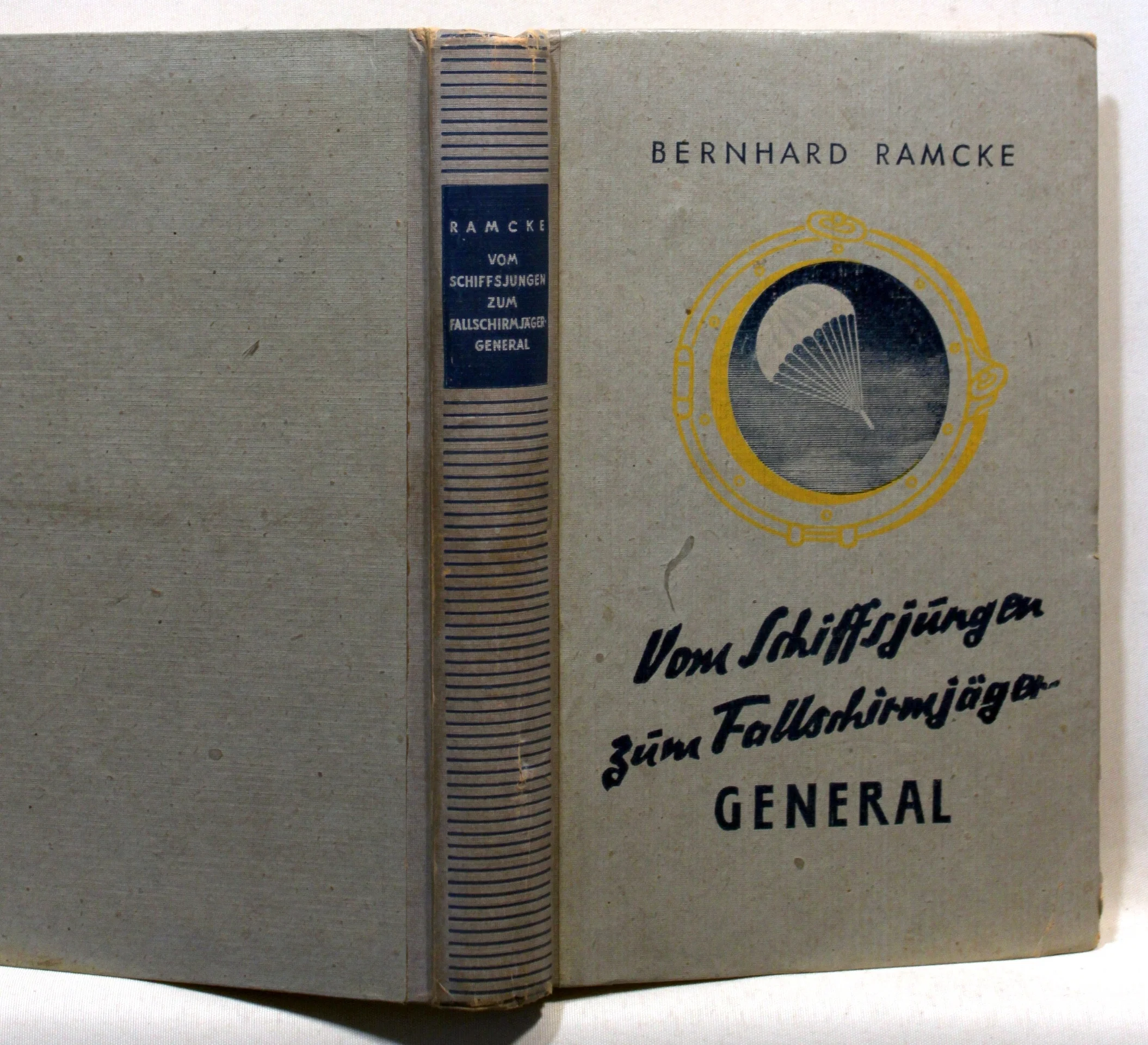 Vom Schiffsjungen zum Fallschirmjäger-General