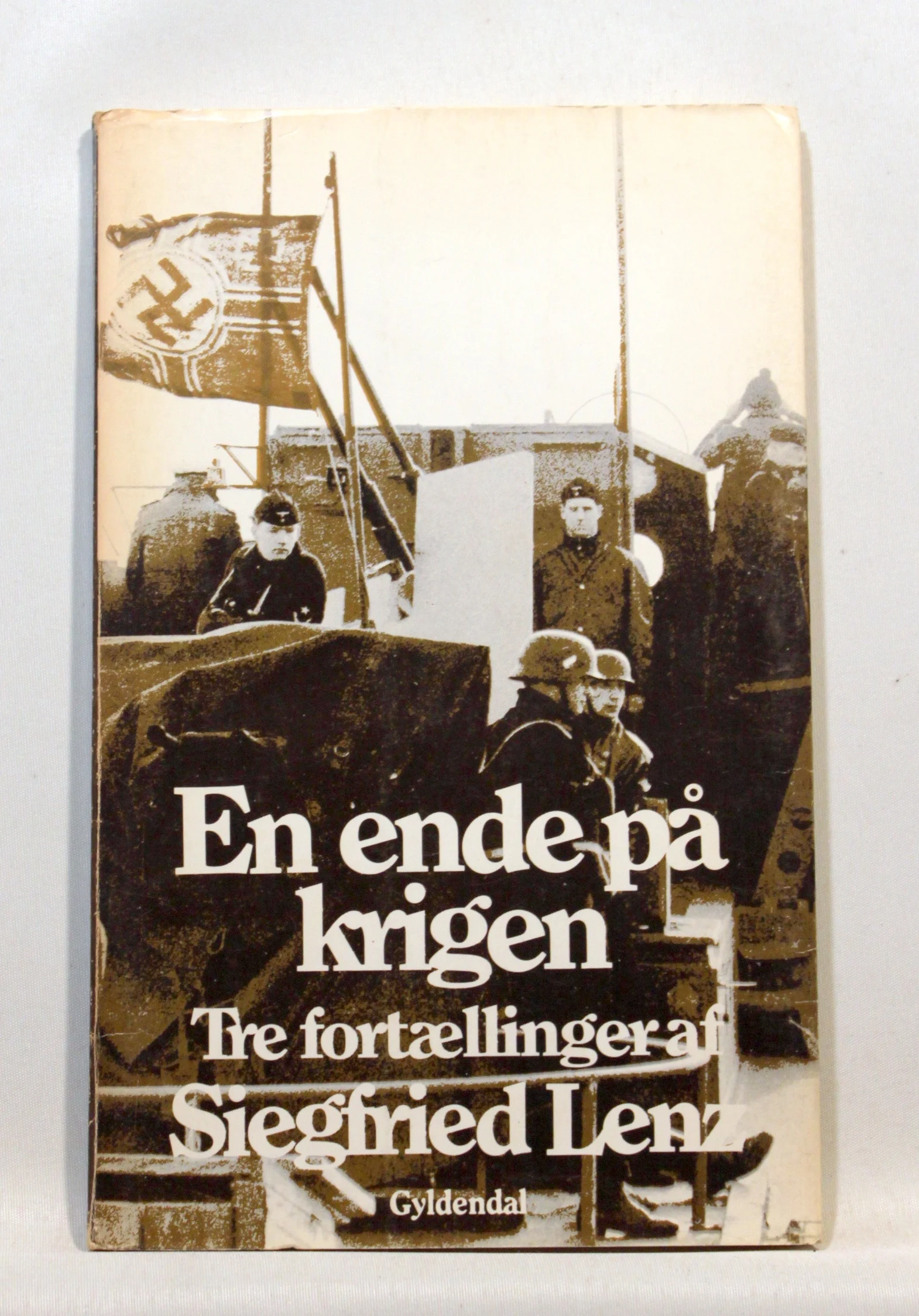 En ende på krigen. Tre fortællinger