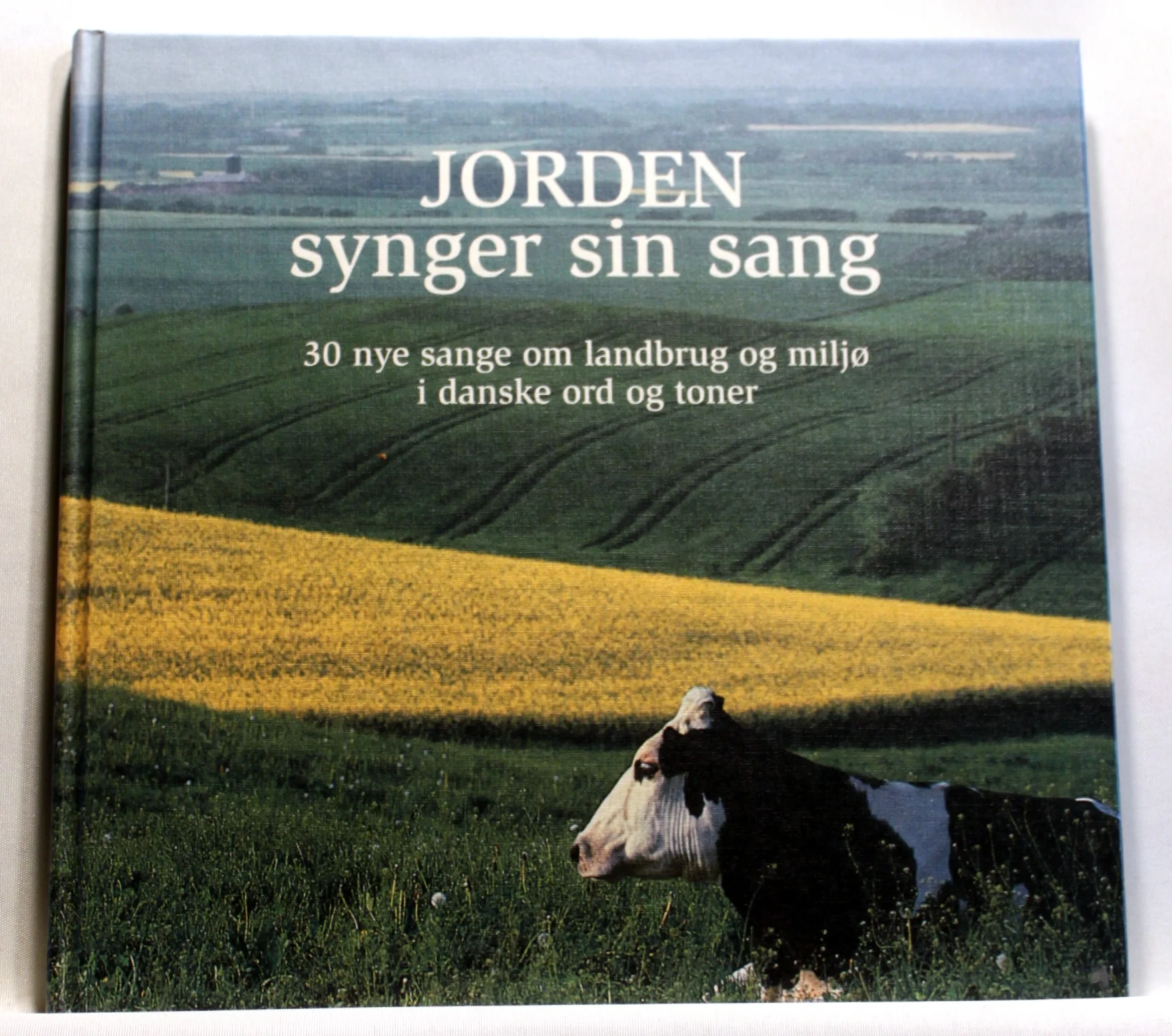Jorden synger sin sang