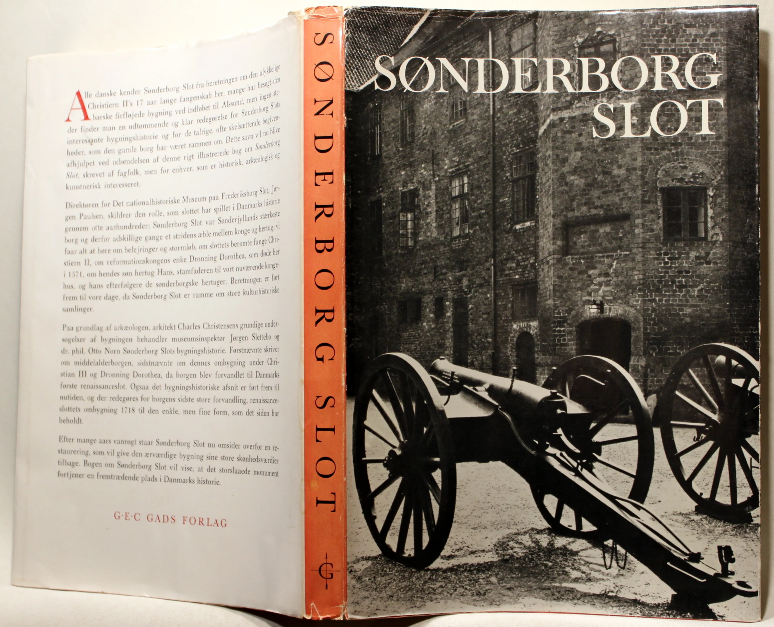 Sønderborg Slot. Historie og bygning