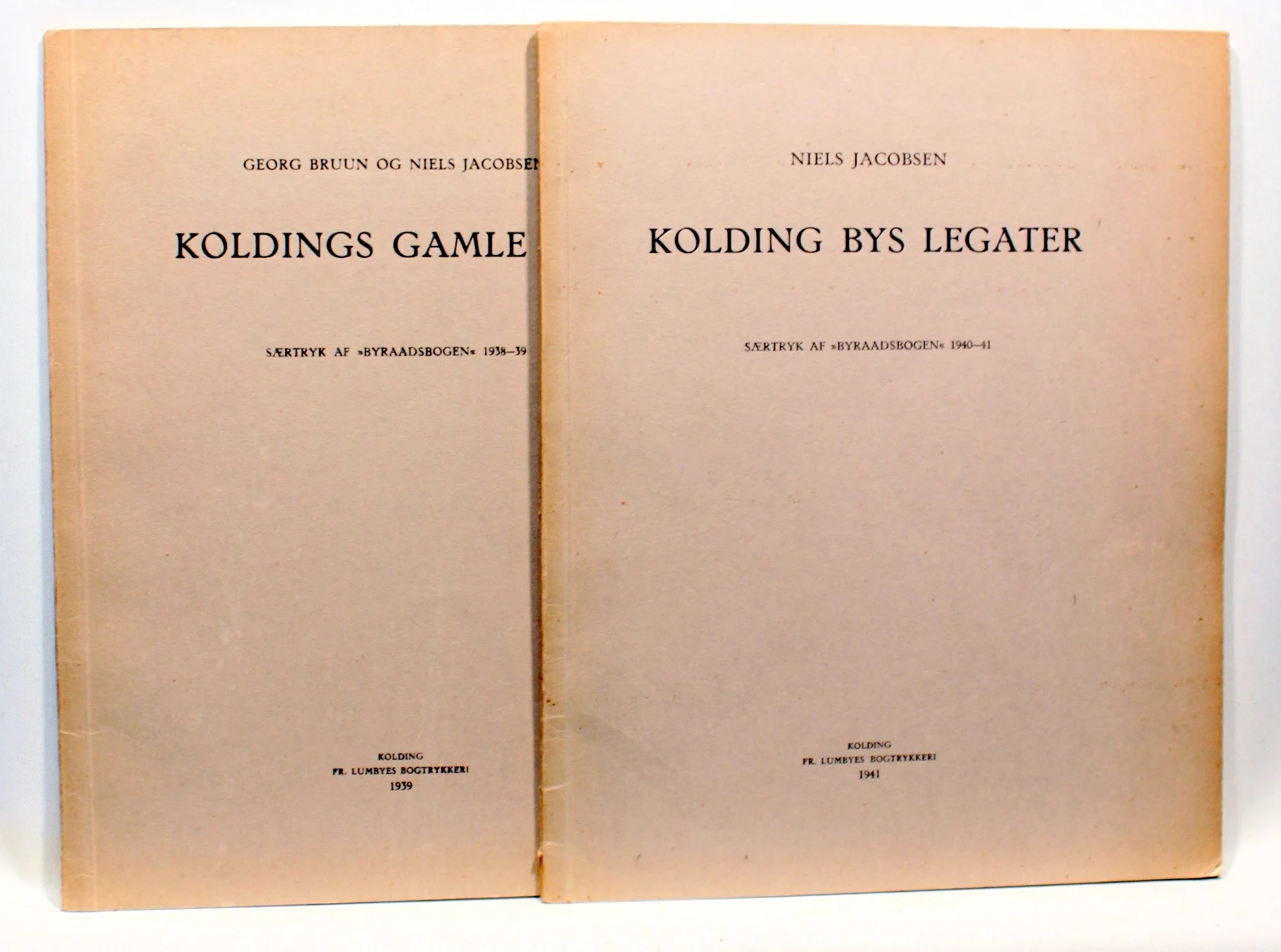 Koldings Gamle Lav. Kolding Bys Legater. 2 stk.