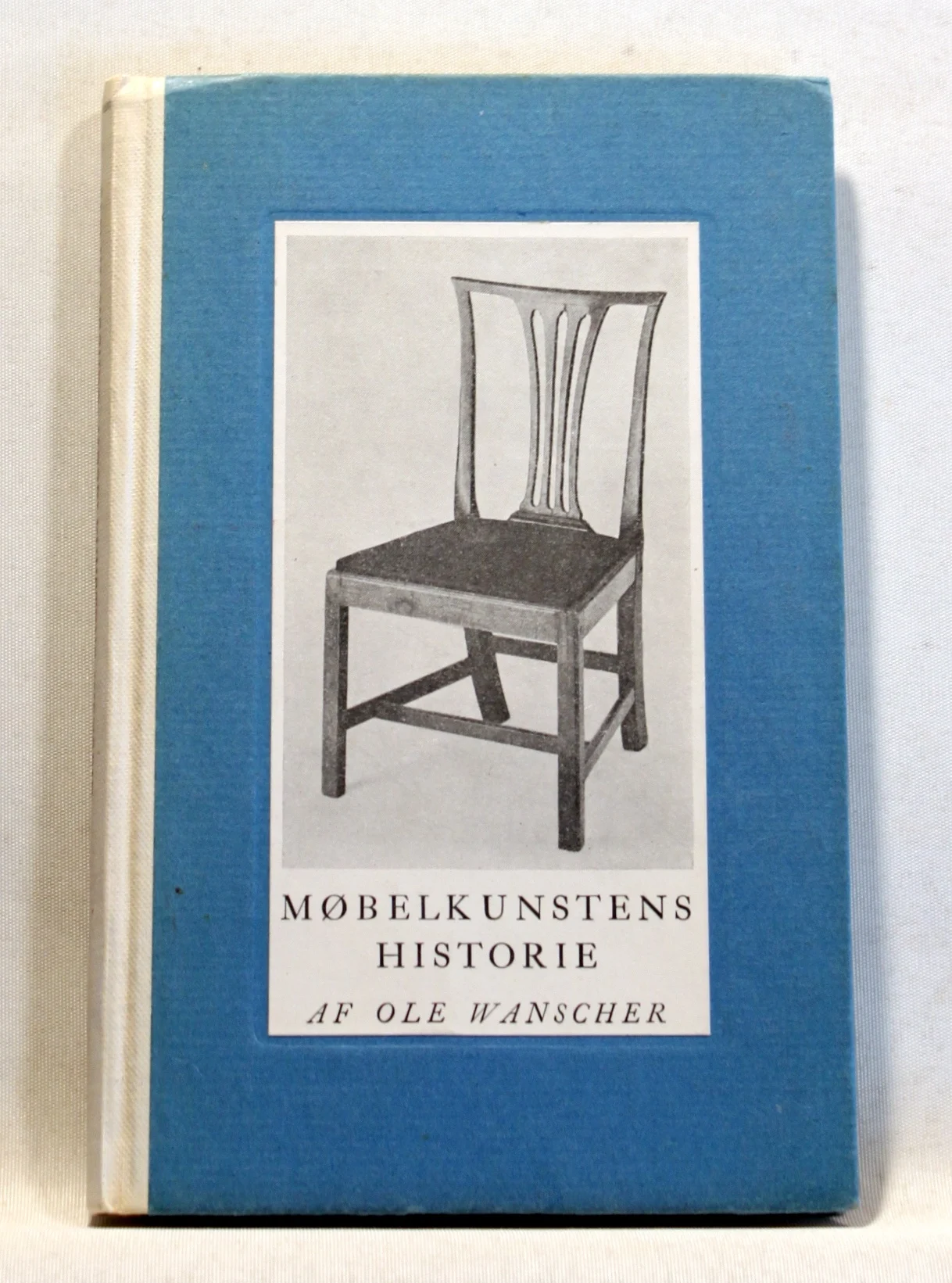 Møbelkunstens historie