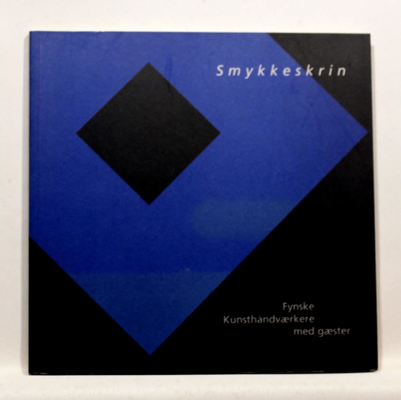 Smykkeskrin. Fynske kunsthåndværkere med gæster