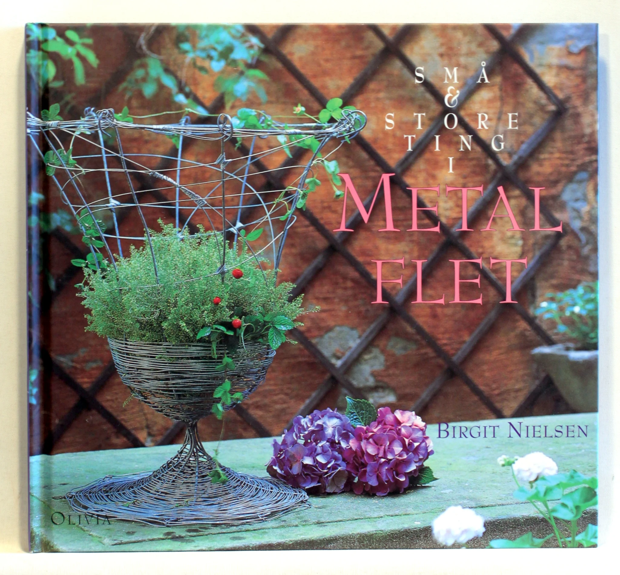 Små & store ting i metalfle