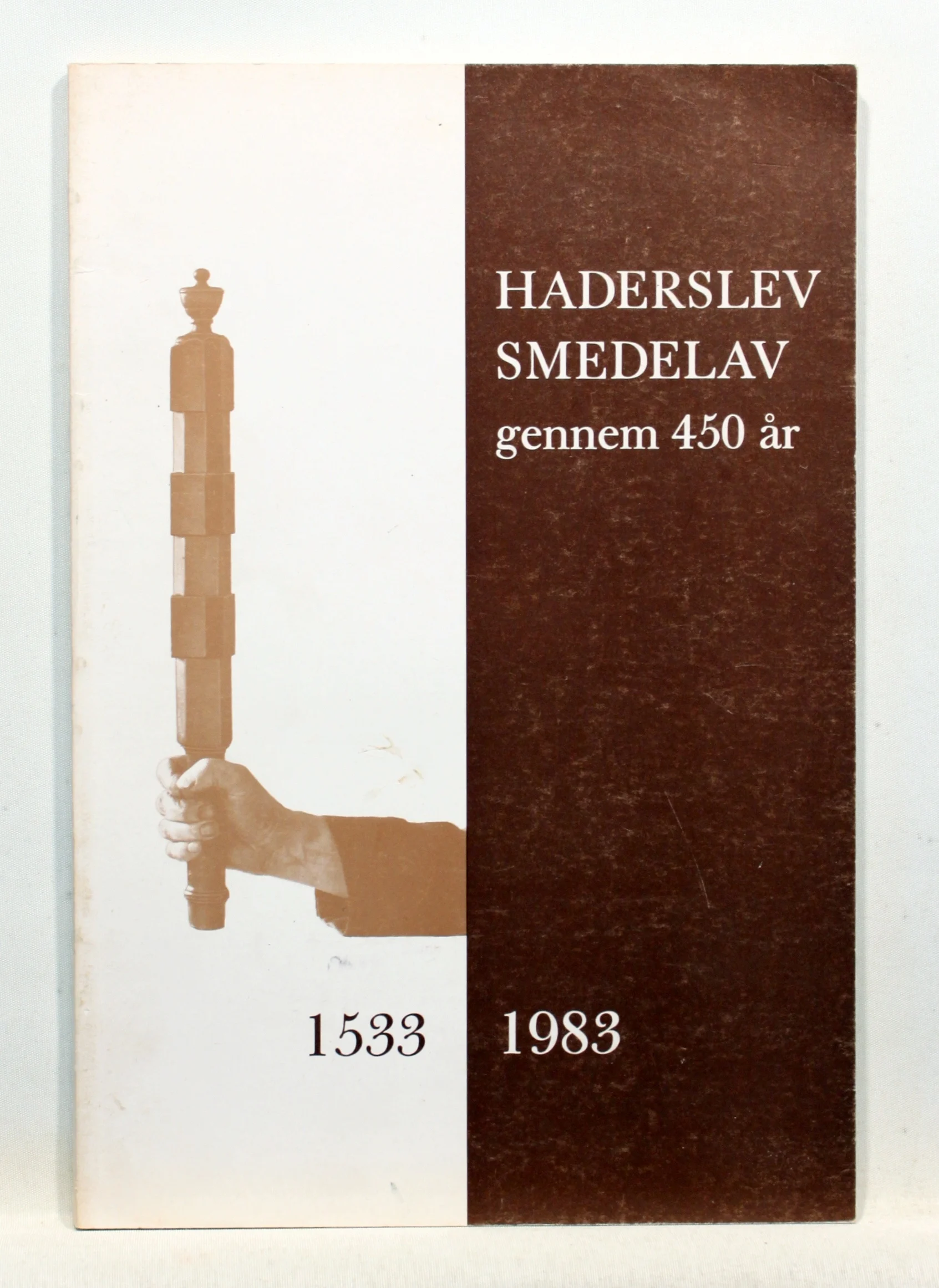 Haderslev Smedelav gennem 450 år. 1533-1983