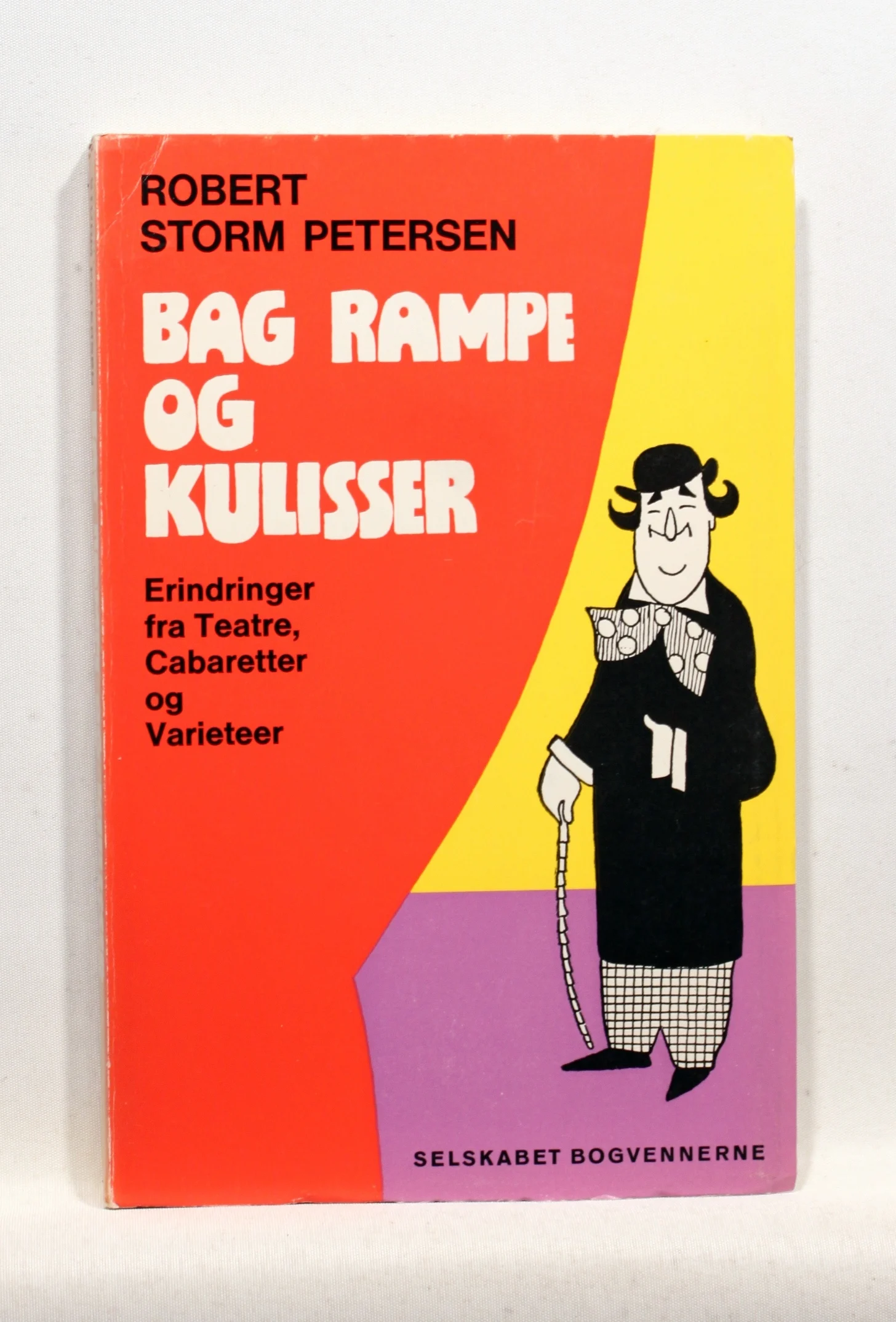 Bag rampe og kulisser