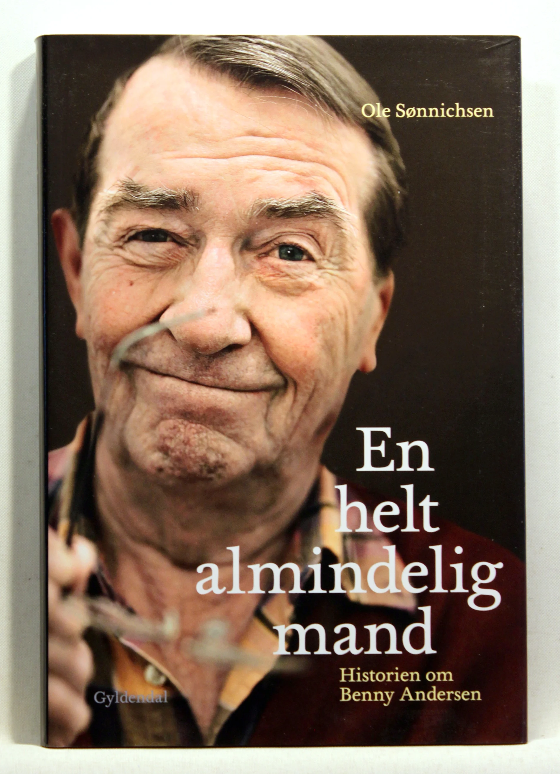 En helt almindelig mand. Historien om Benny Andersen