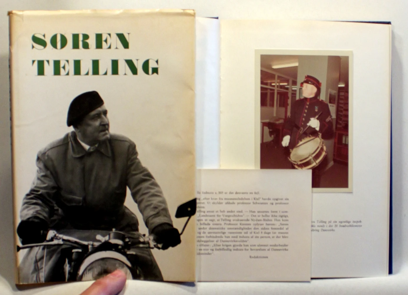 Søren Telling. Om og af den danske jarl på Danevirke